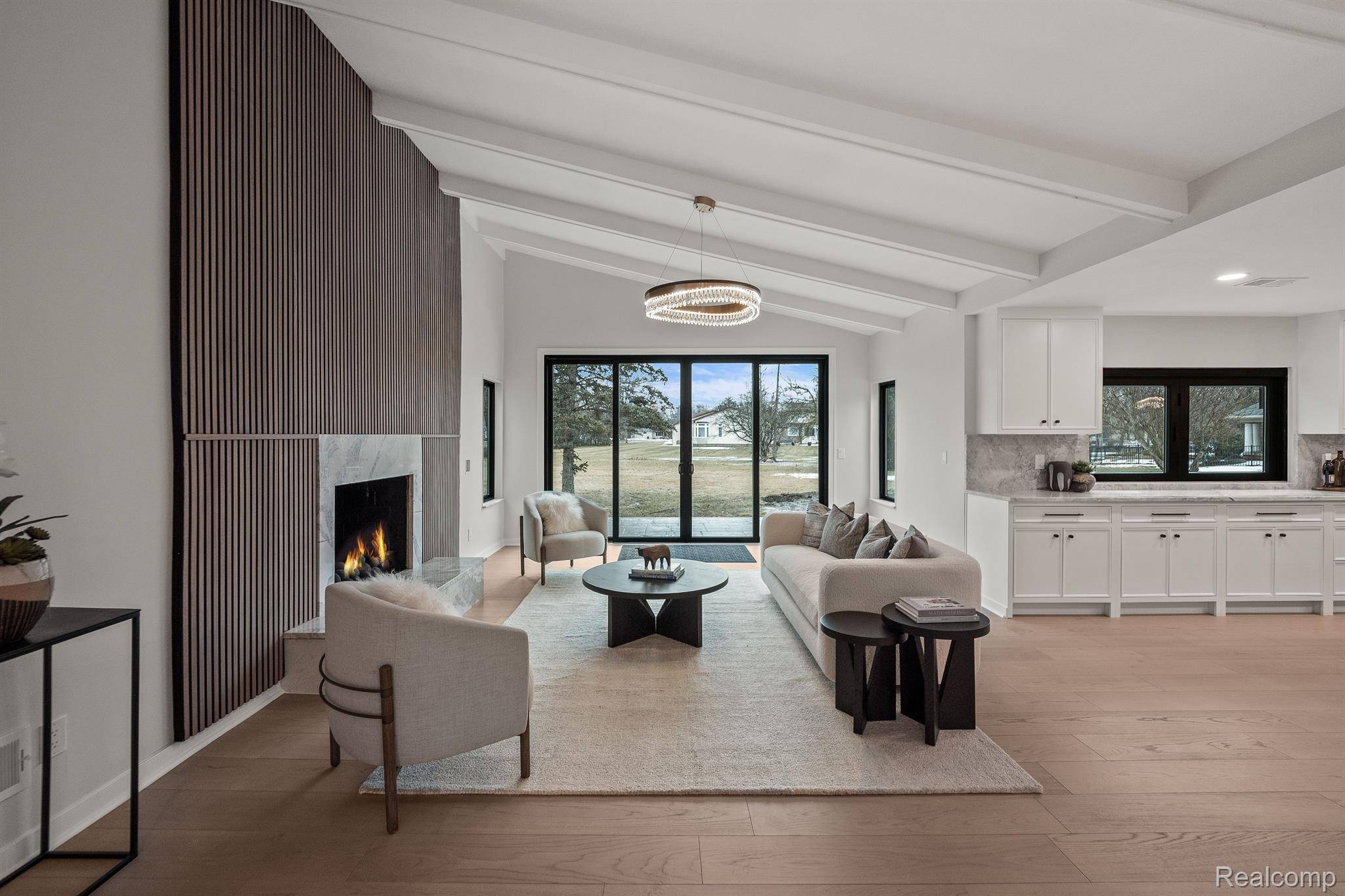 Beverly Hills, MI 48025,21725 NORMANDALE ST