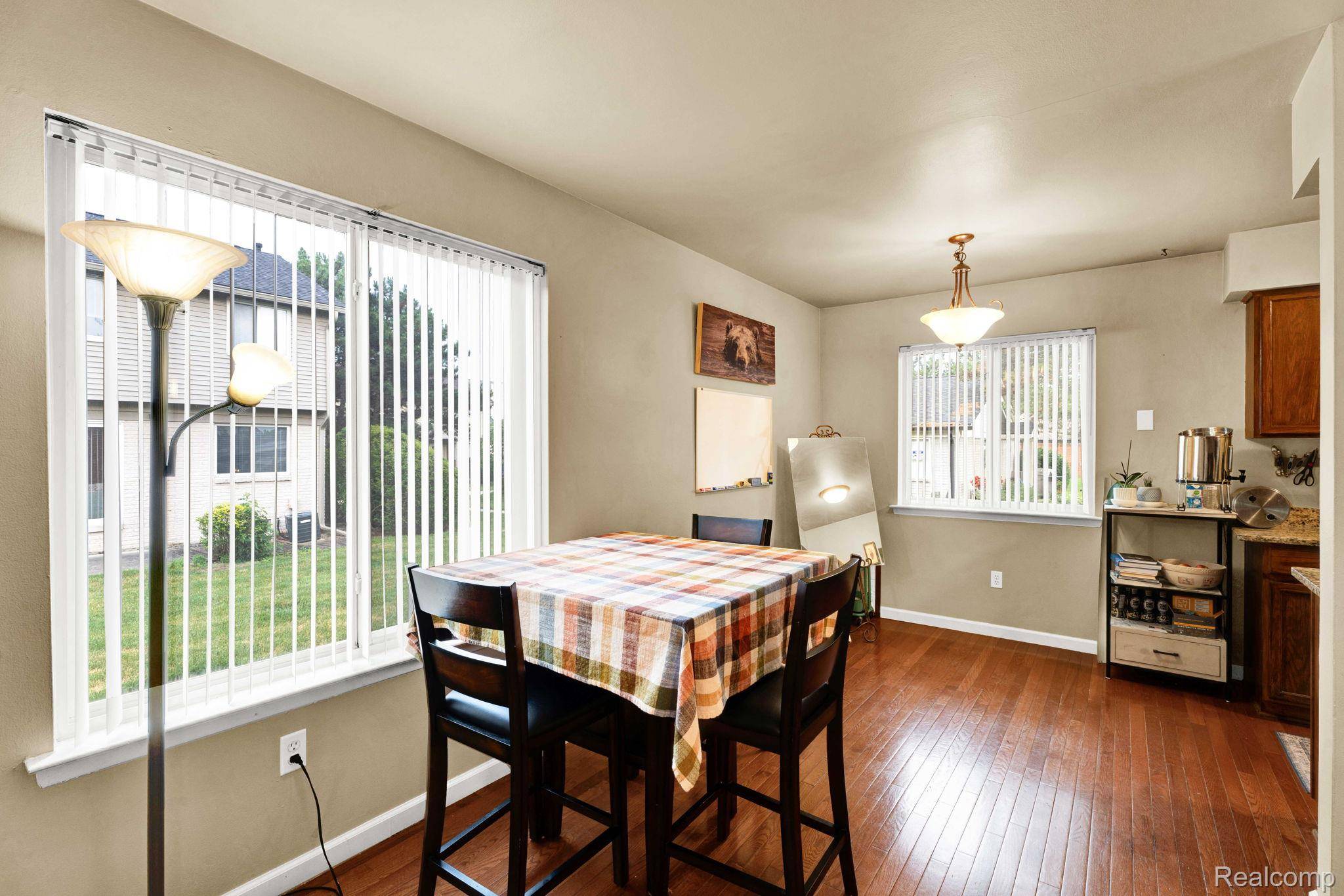 Shelby Twp, MI 48317,2220 Orchard Crest ST