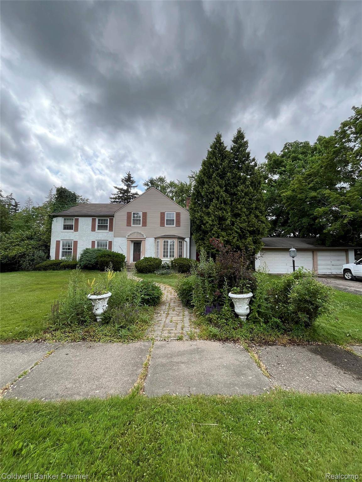 Lathrup Village, MI 48076,26751 Meadowbrook WAY