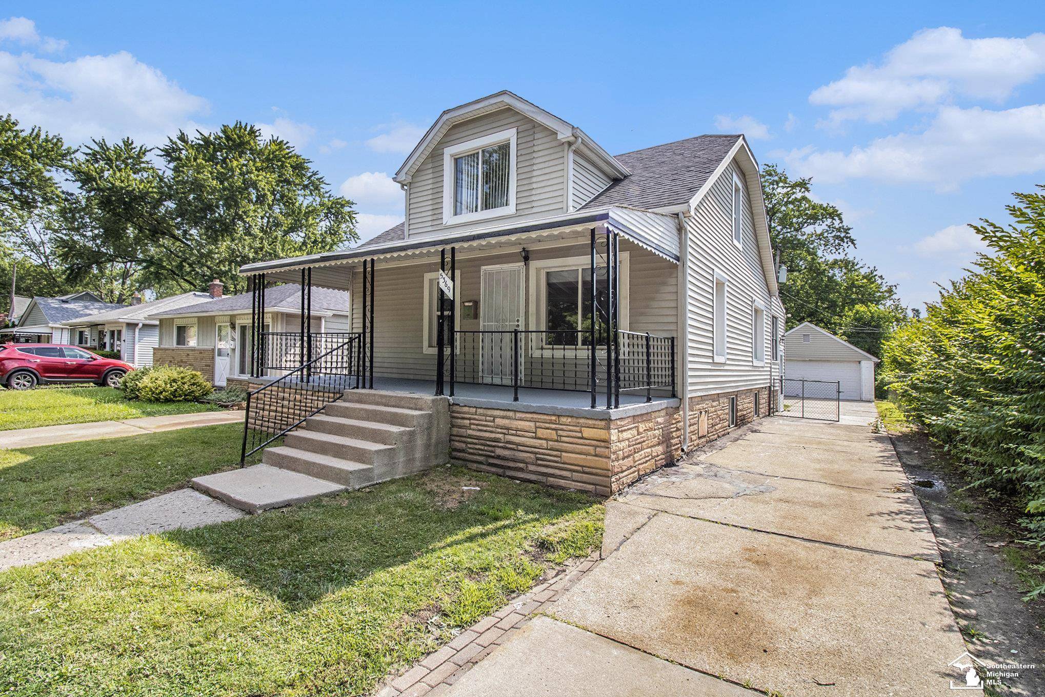 Dearborn Heights, MI 48125,5369 Weddell ST