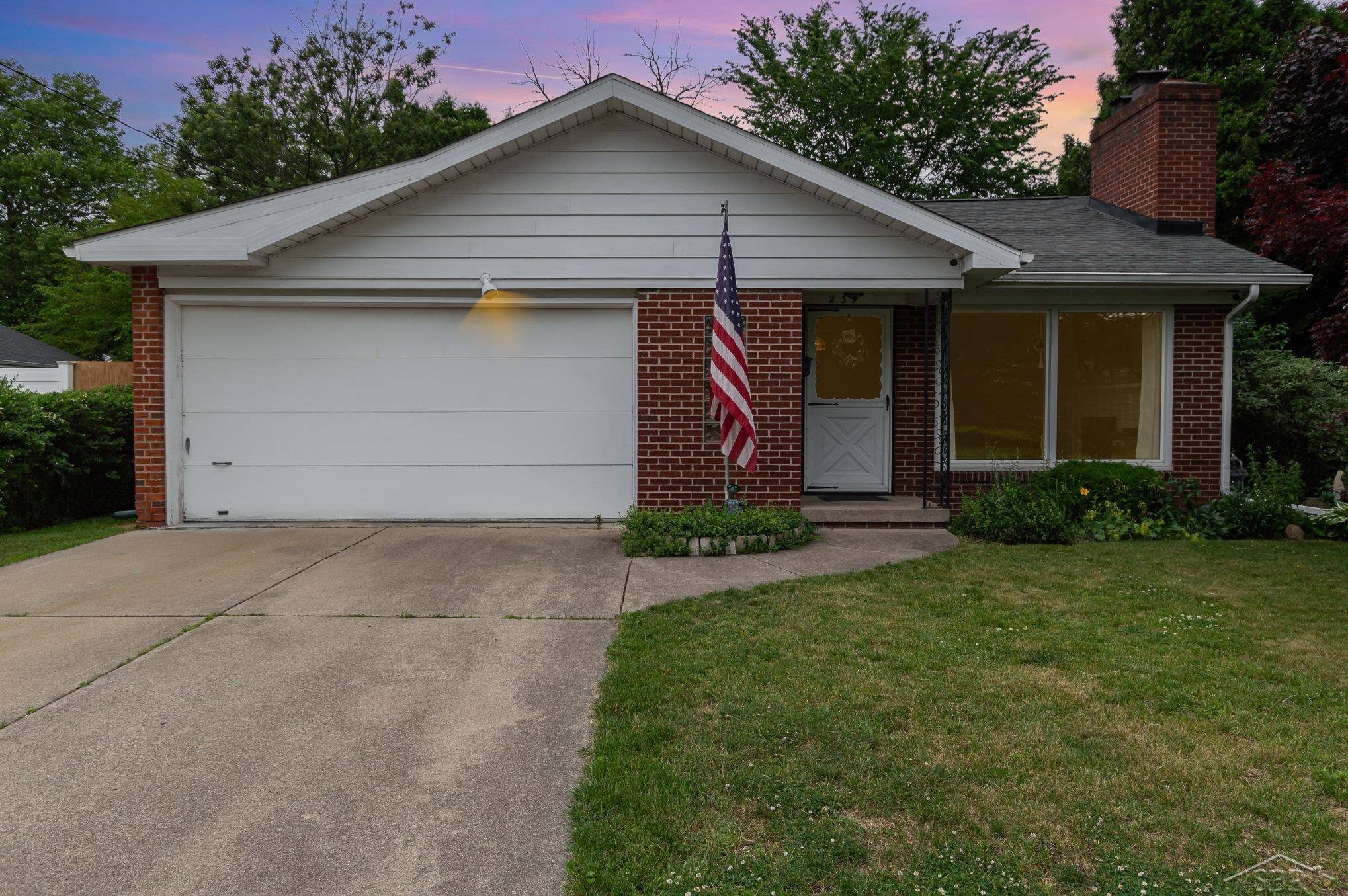 Saginaw, MI 48602,239 Heyn ST