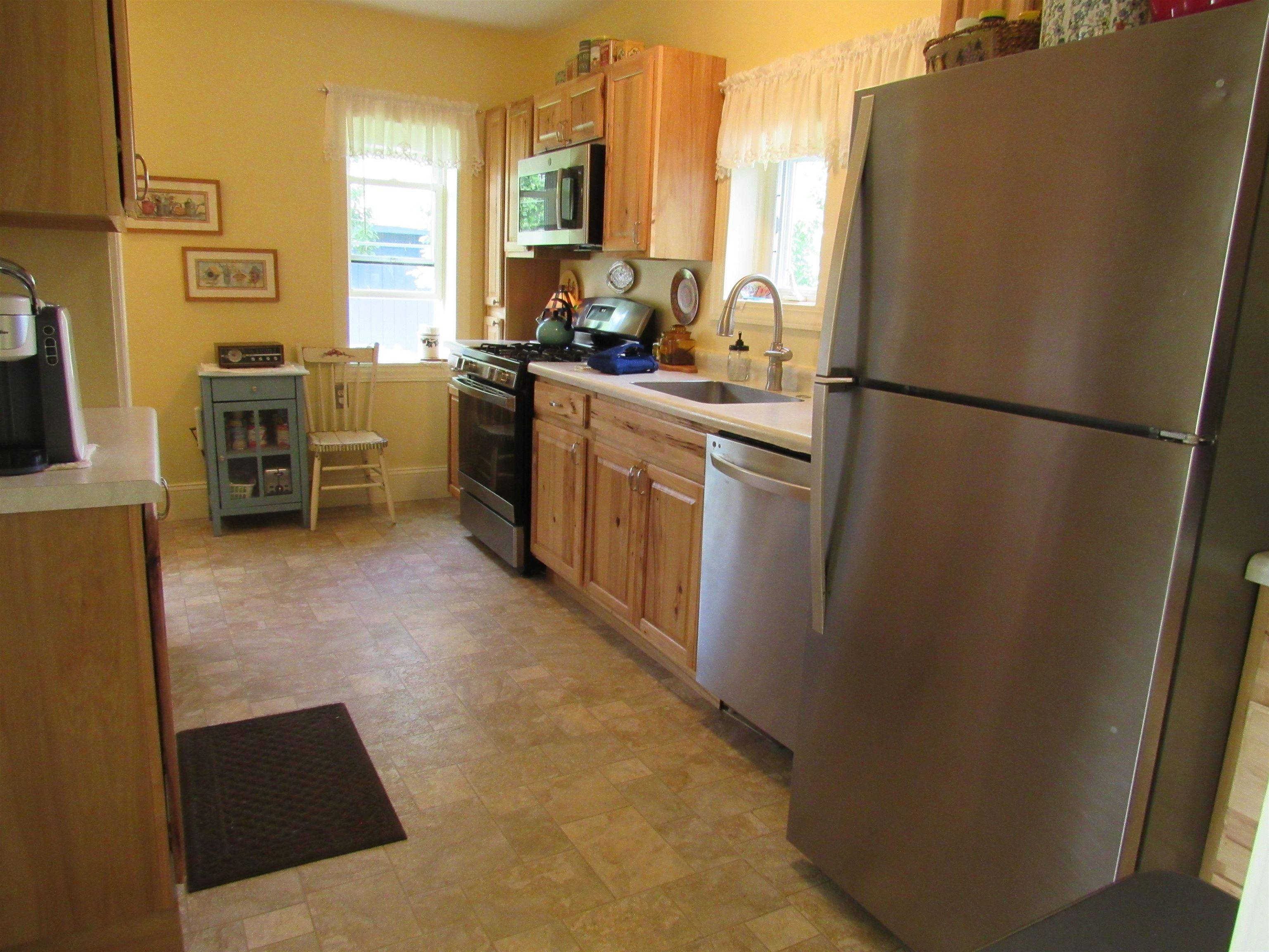 East Tawas, MI 48730,705 E Bay ST