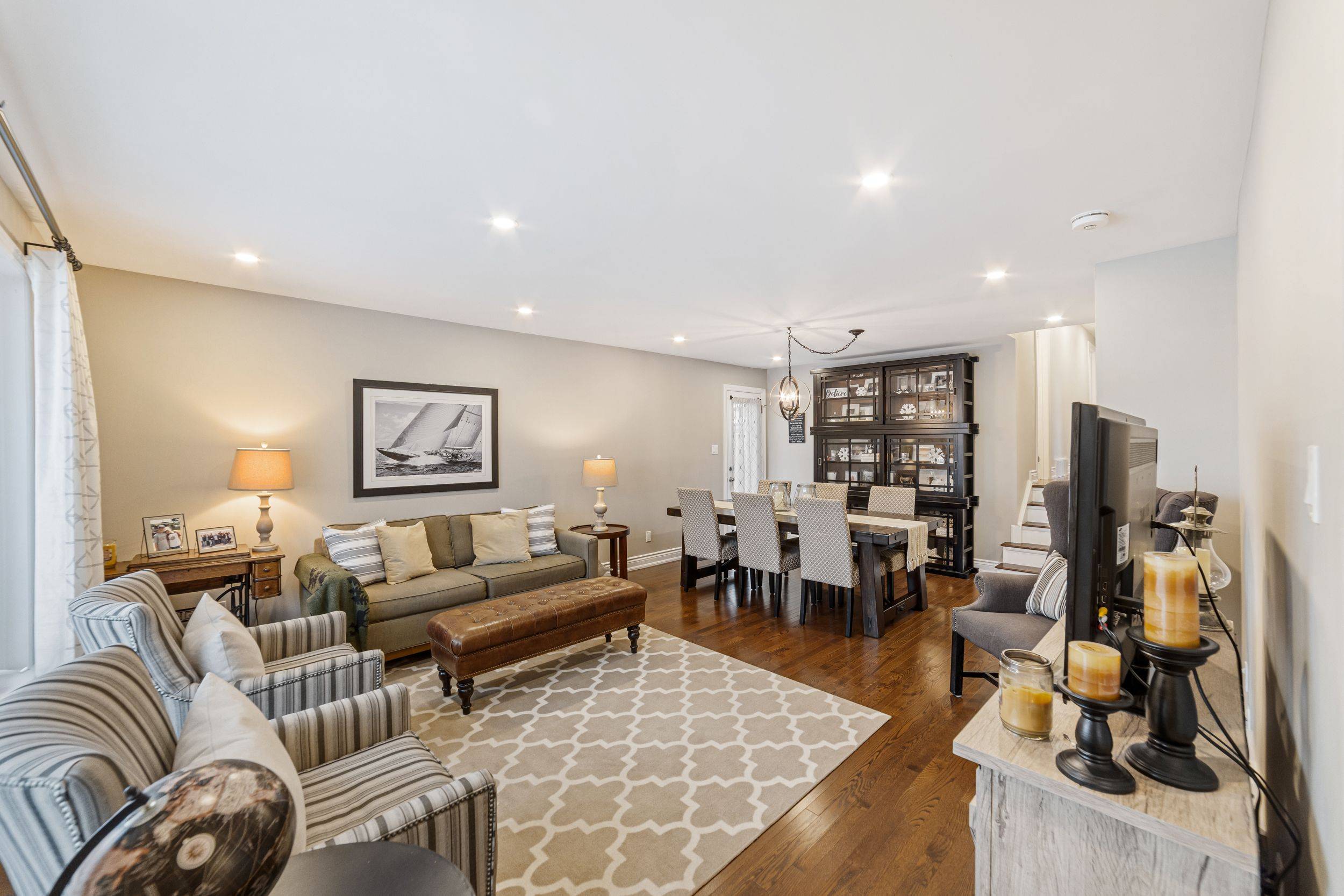 Oakville, ON L6L 3M1,437 Withnell CRES