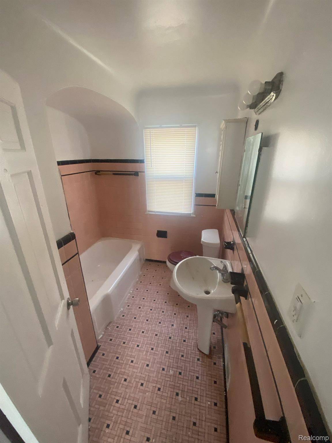 Detroit, MI 48224,12713 PAYTON ST