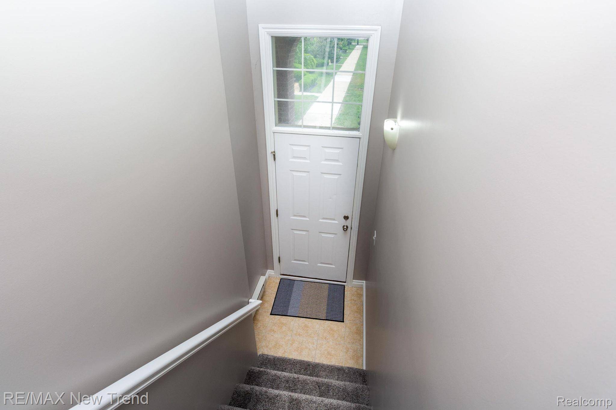 Canton, MI 48187,45929 GRAYSTONE LN