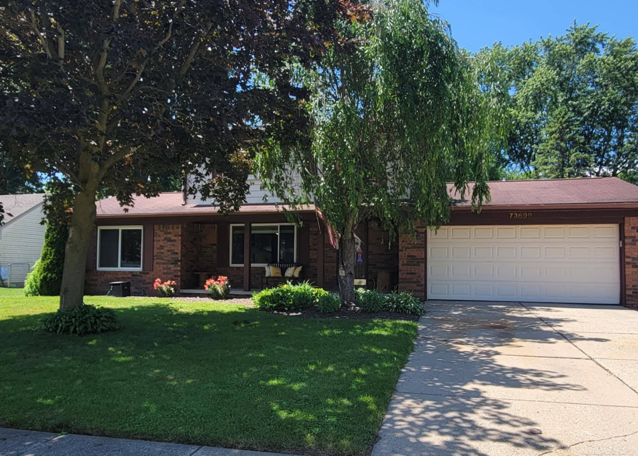 Armada, MI 48005,73699 Franklin LN