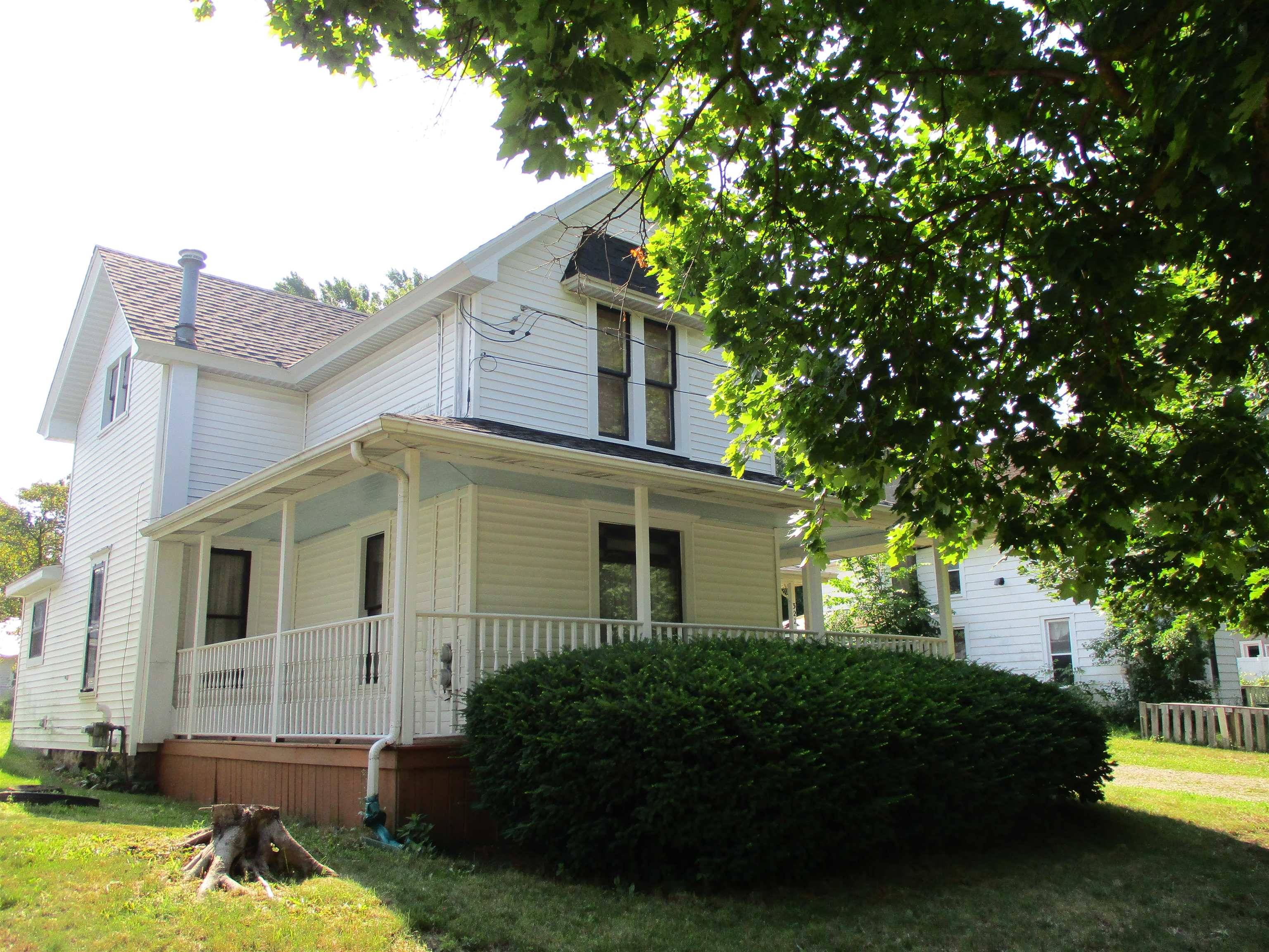 Perry, MI 48872,322 Main ST