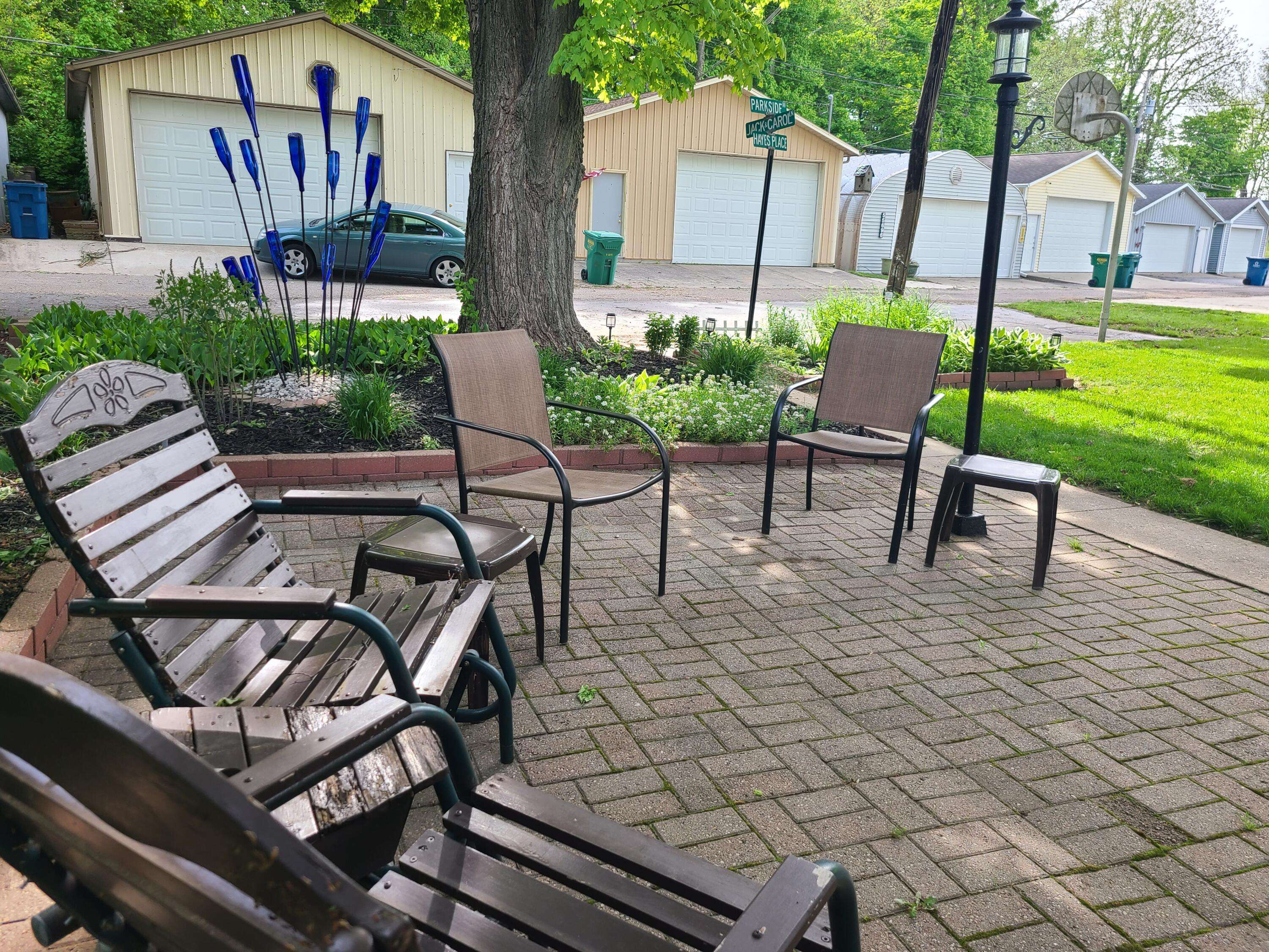 Dowagiac, MI 49047,55682 Indian Lake RD