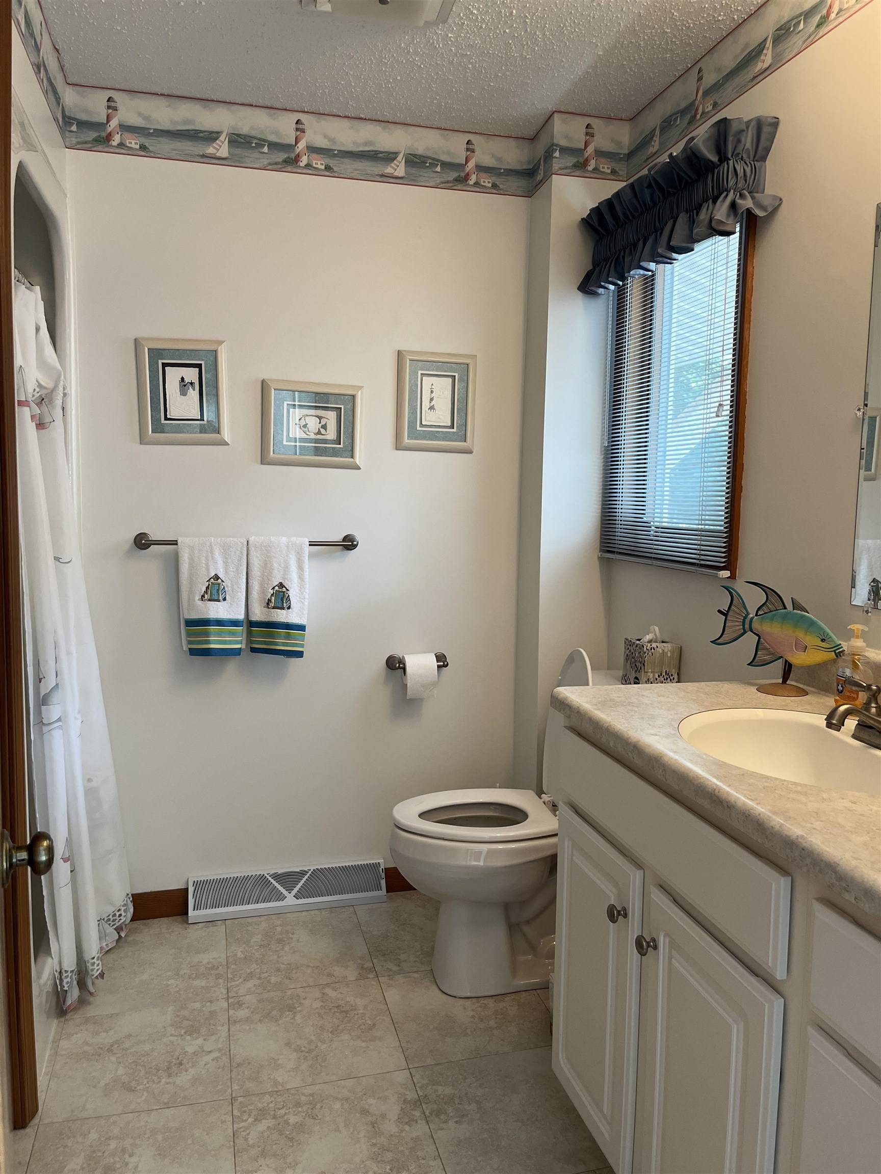 Au Gres, MI 48703,725 S Crescent AVE