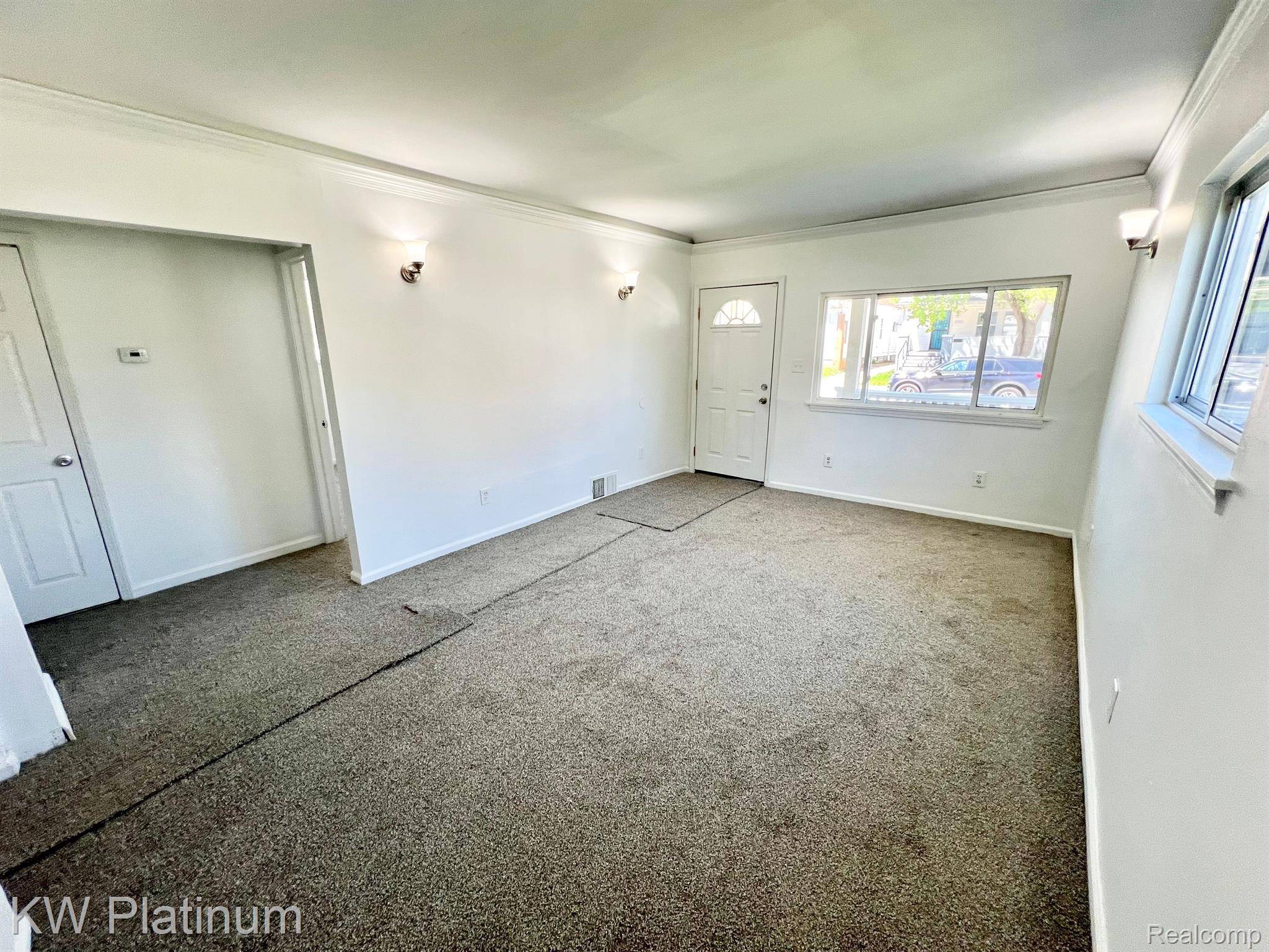 Detroit, MI 48224,17184 DETROIT ST