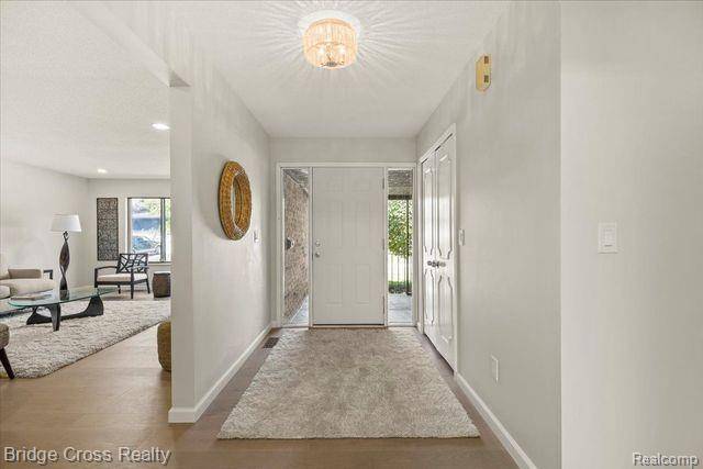 Southfield, MI 48034,24215 WILDBROOK #102