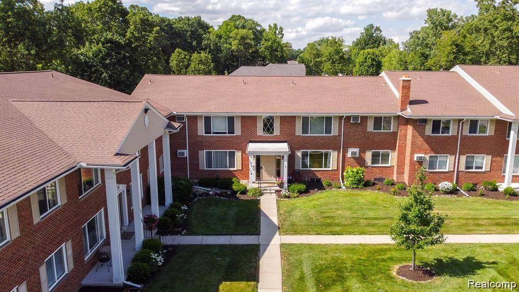 Grosse Ile, MI 48138,24111 Meridian RD #116