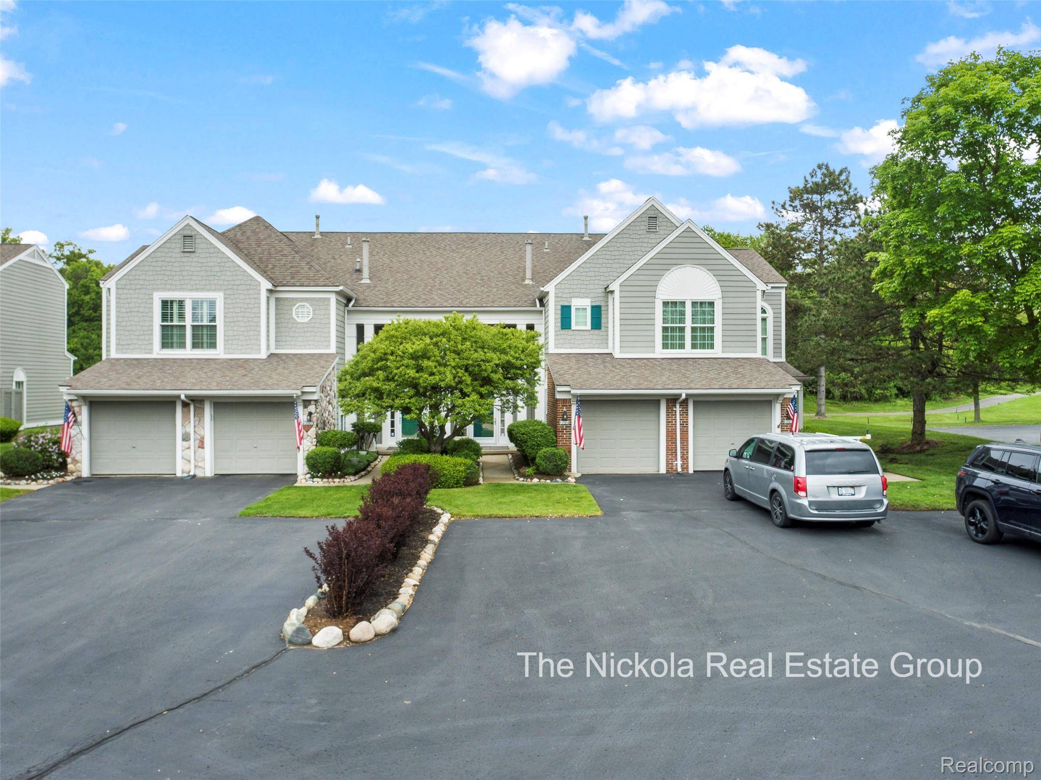 Bloomfield Hills, MI 48304,2017 Eagle Pointe