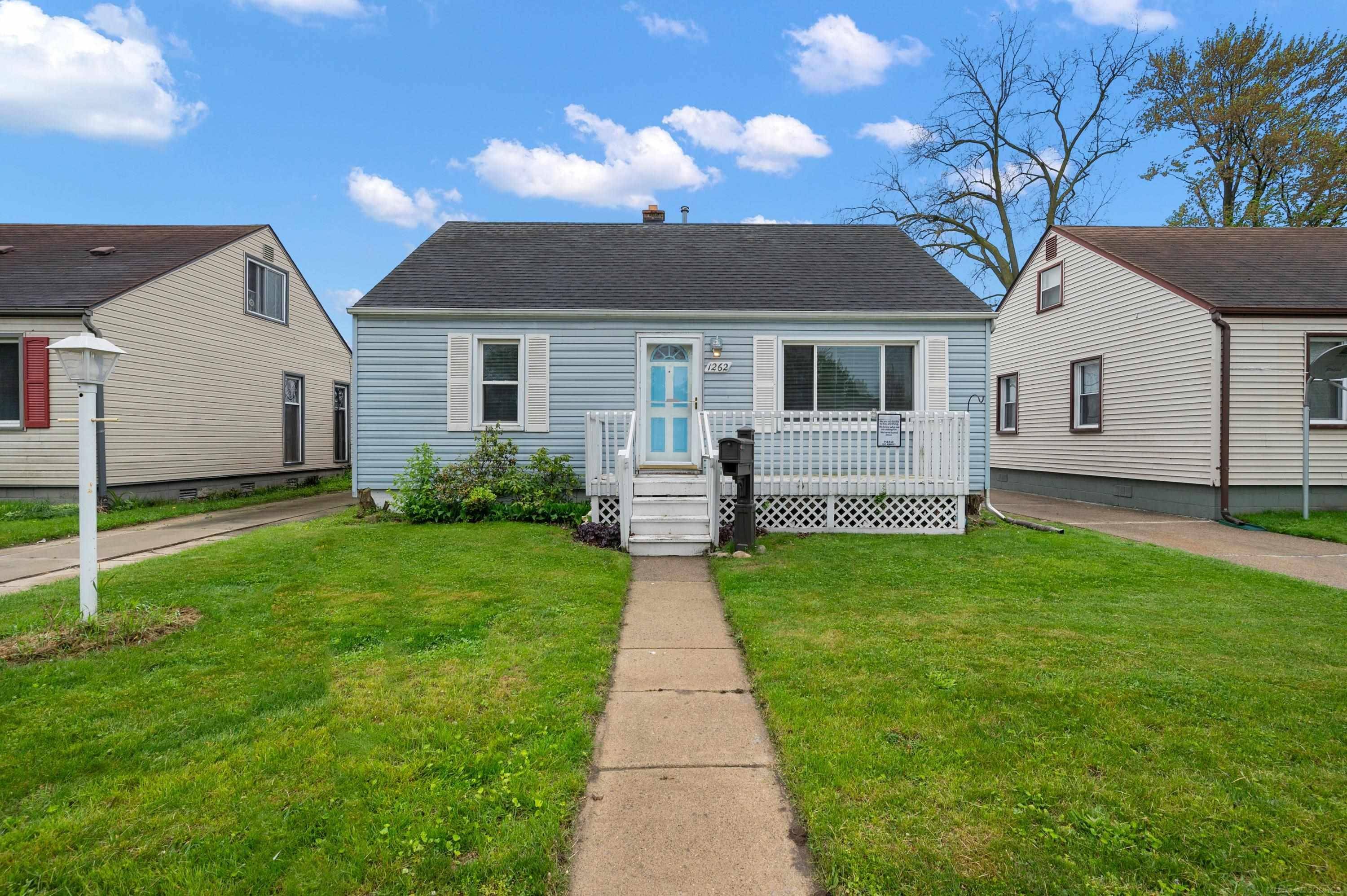 Madison Heights, MI 48071,1262 E Rowland AVE