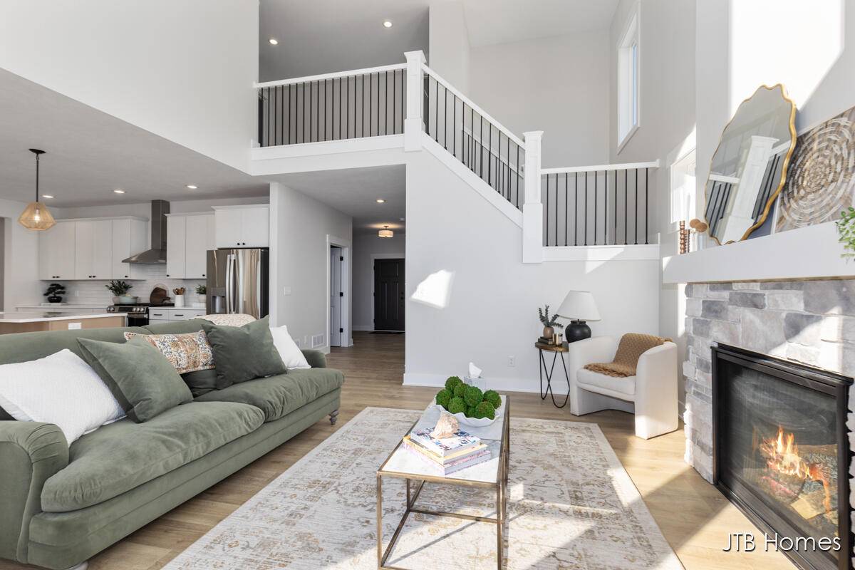 Allendale, MI 49401,11290 Shoreline DR #121