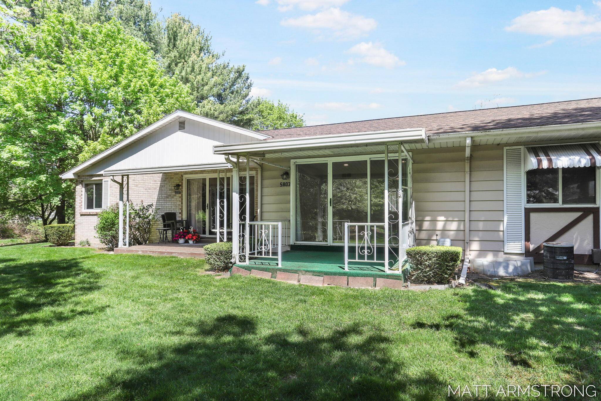 Kentwood, MI 49548,5803 Leisure South DR SE