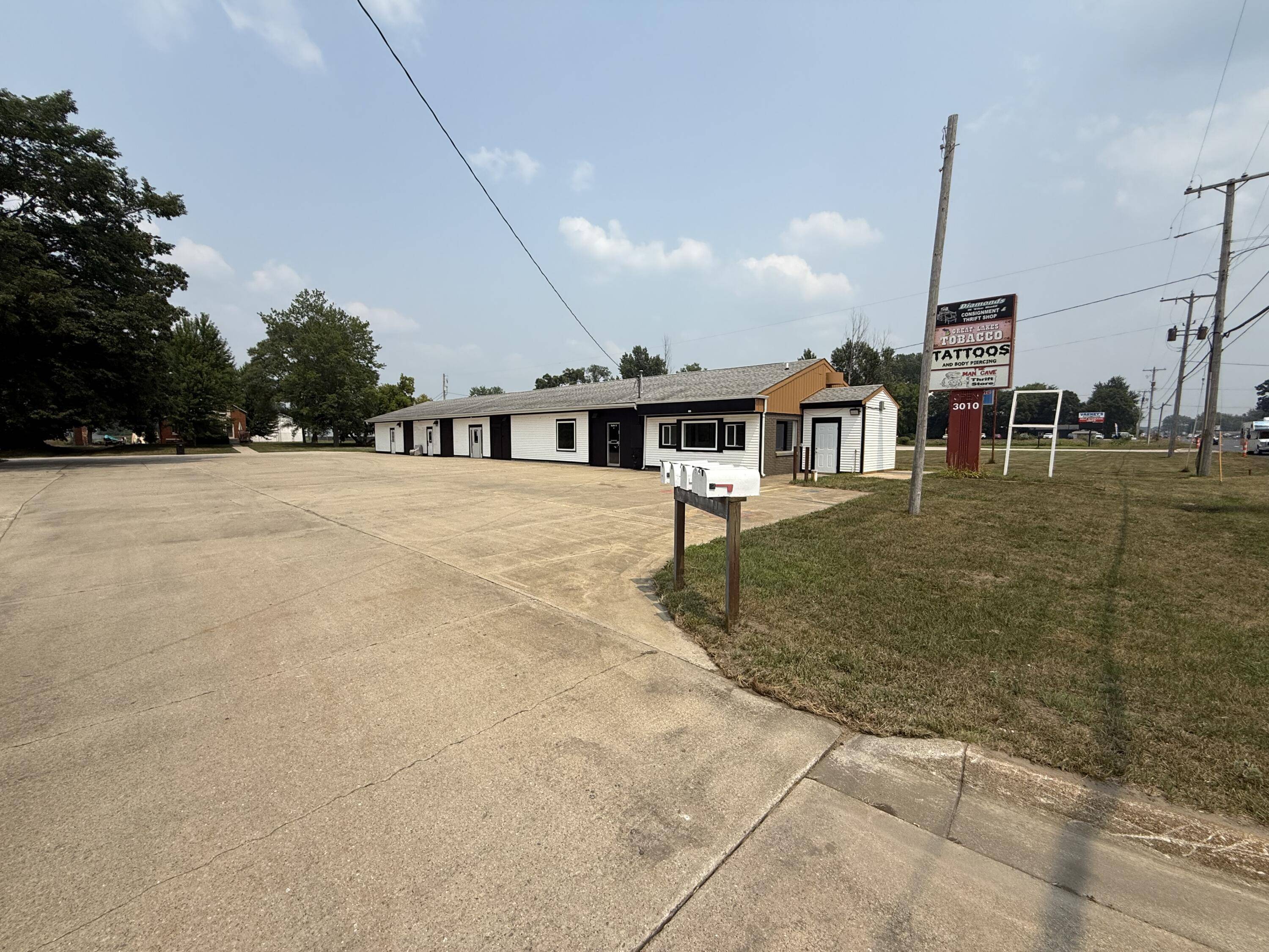 3010 E Apple AVE, Muskegon Twp, MI 49442