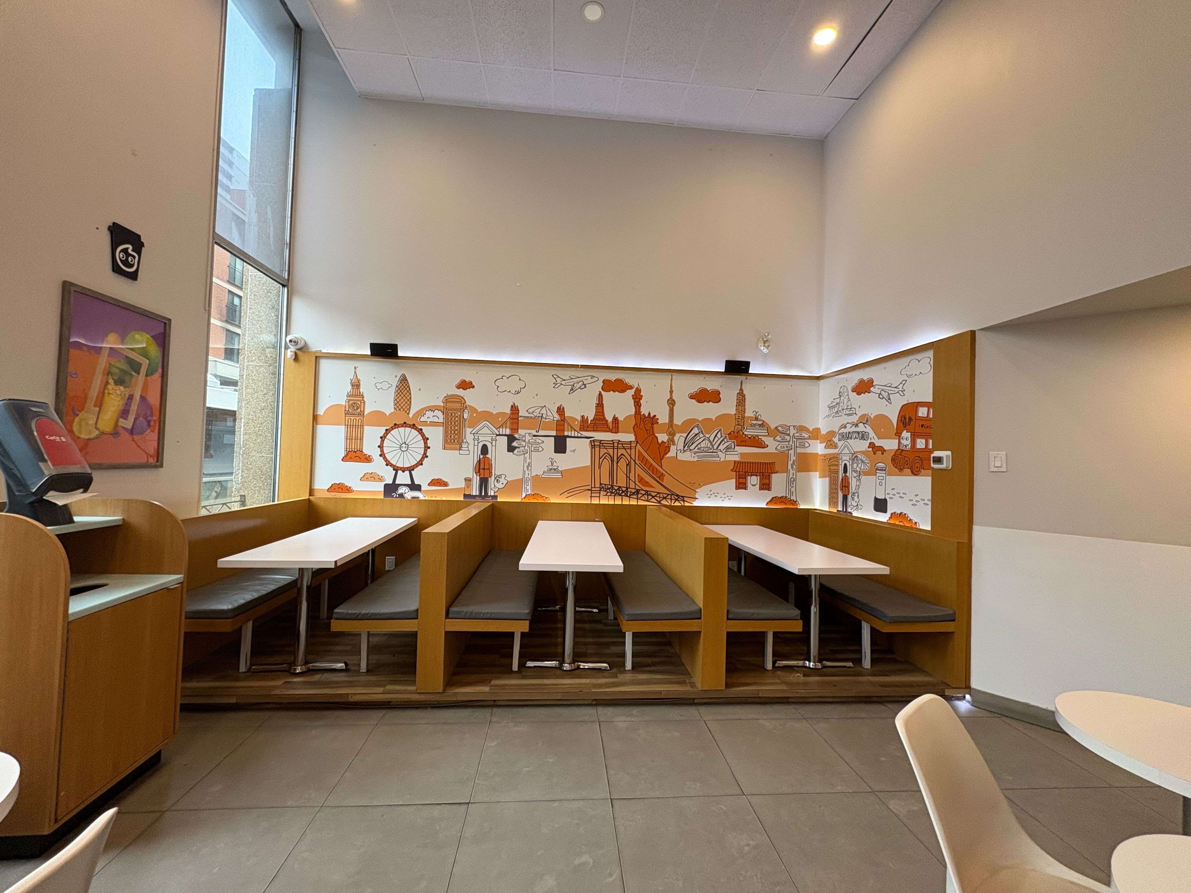 Ottawa Centre, ON K2P 1X6,290 Bank ST