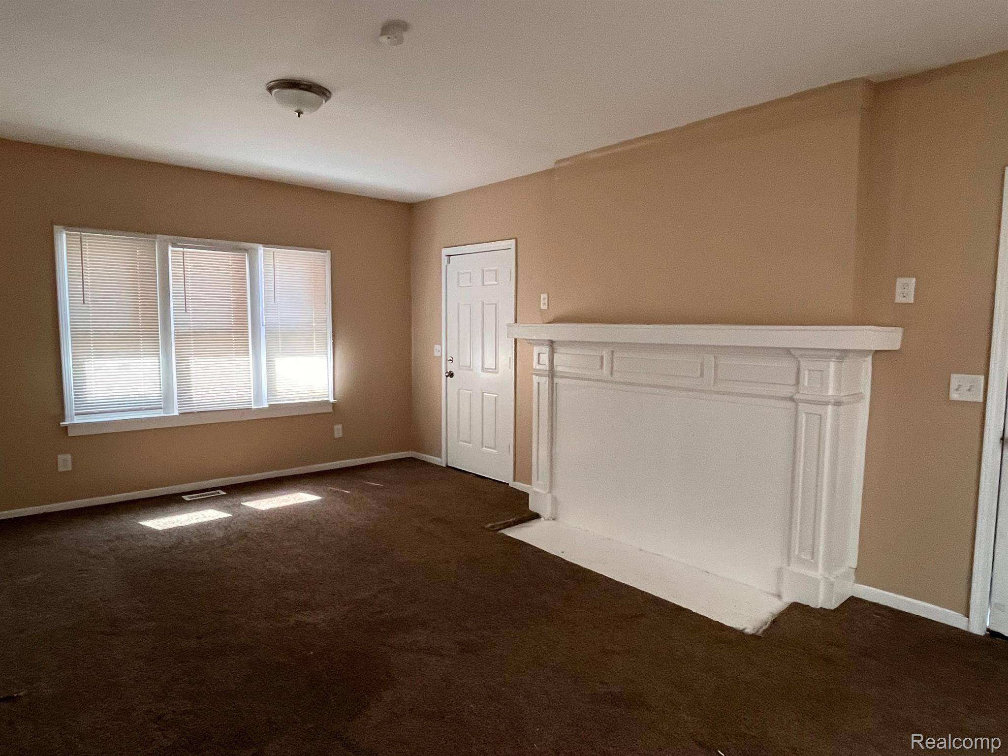 Detroit, MI 48206,2711 BURLINGAME ST