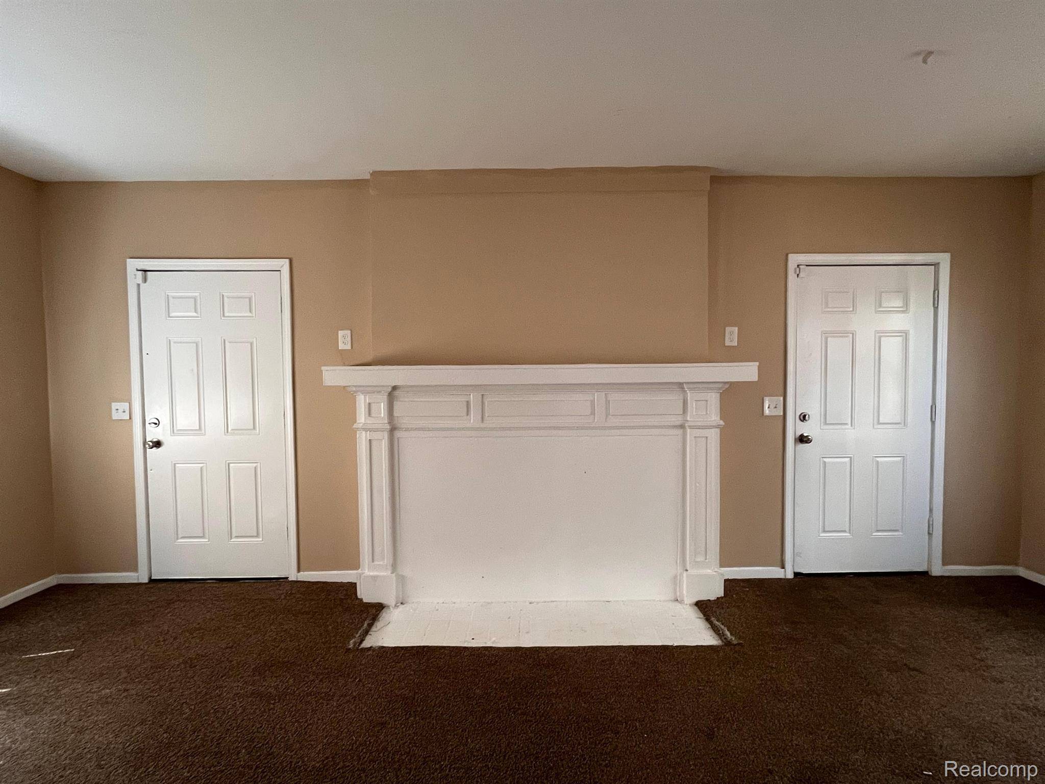 Detroit, MI 48206,2711 BURLINGAME ST