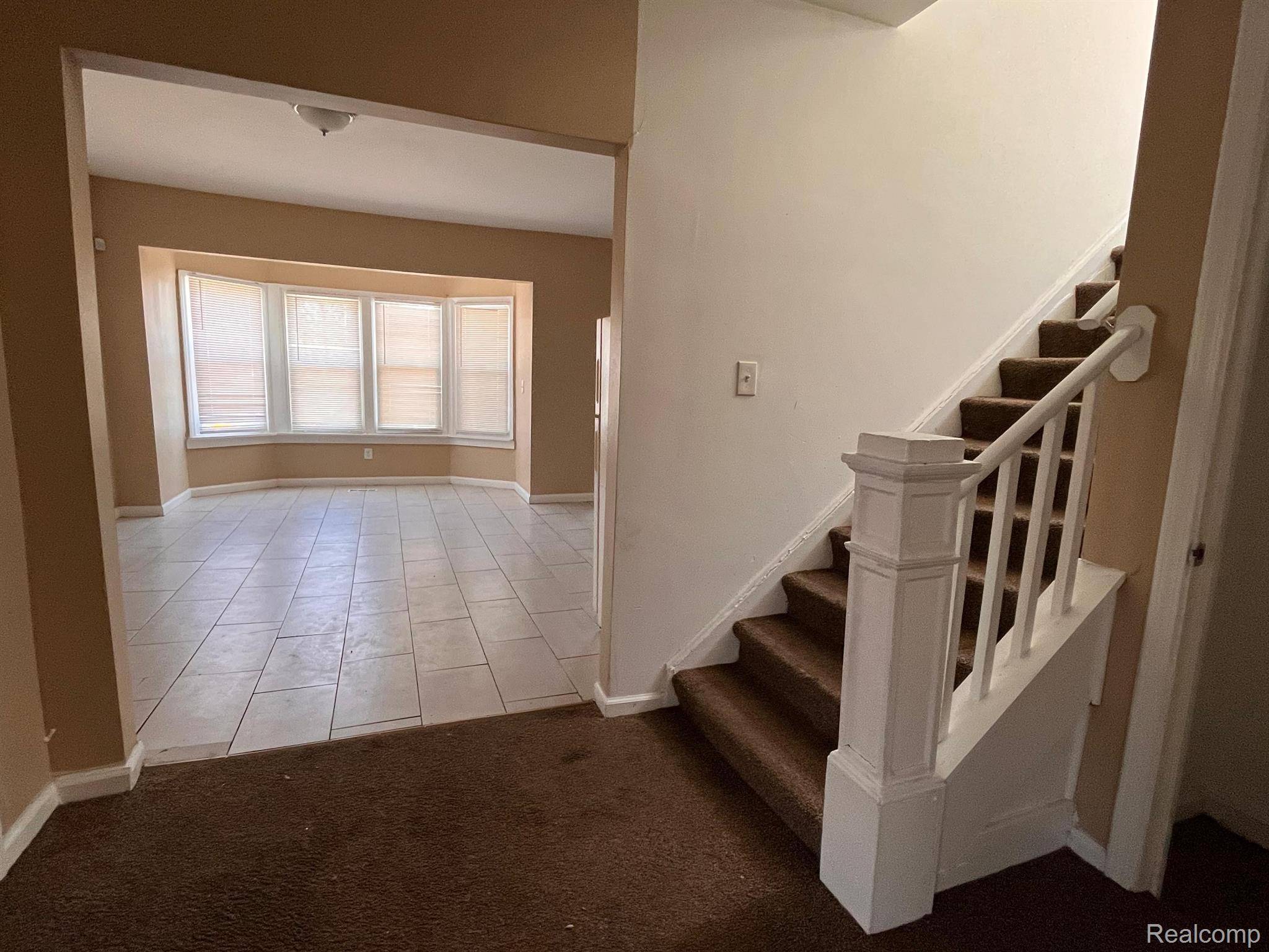 Detroit, MI 48206,2711 BURLINGAME ST