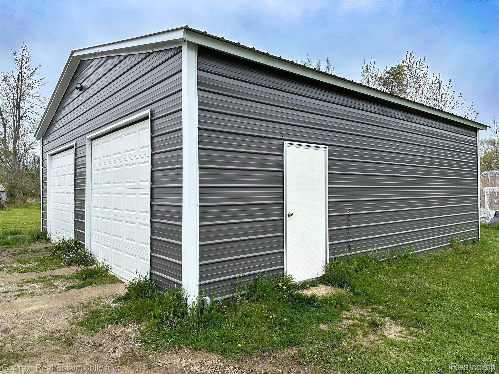 Harbor Beach, MI 48441,1076 N LAKESHORE RD