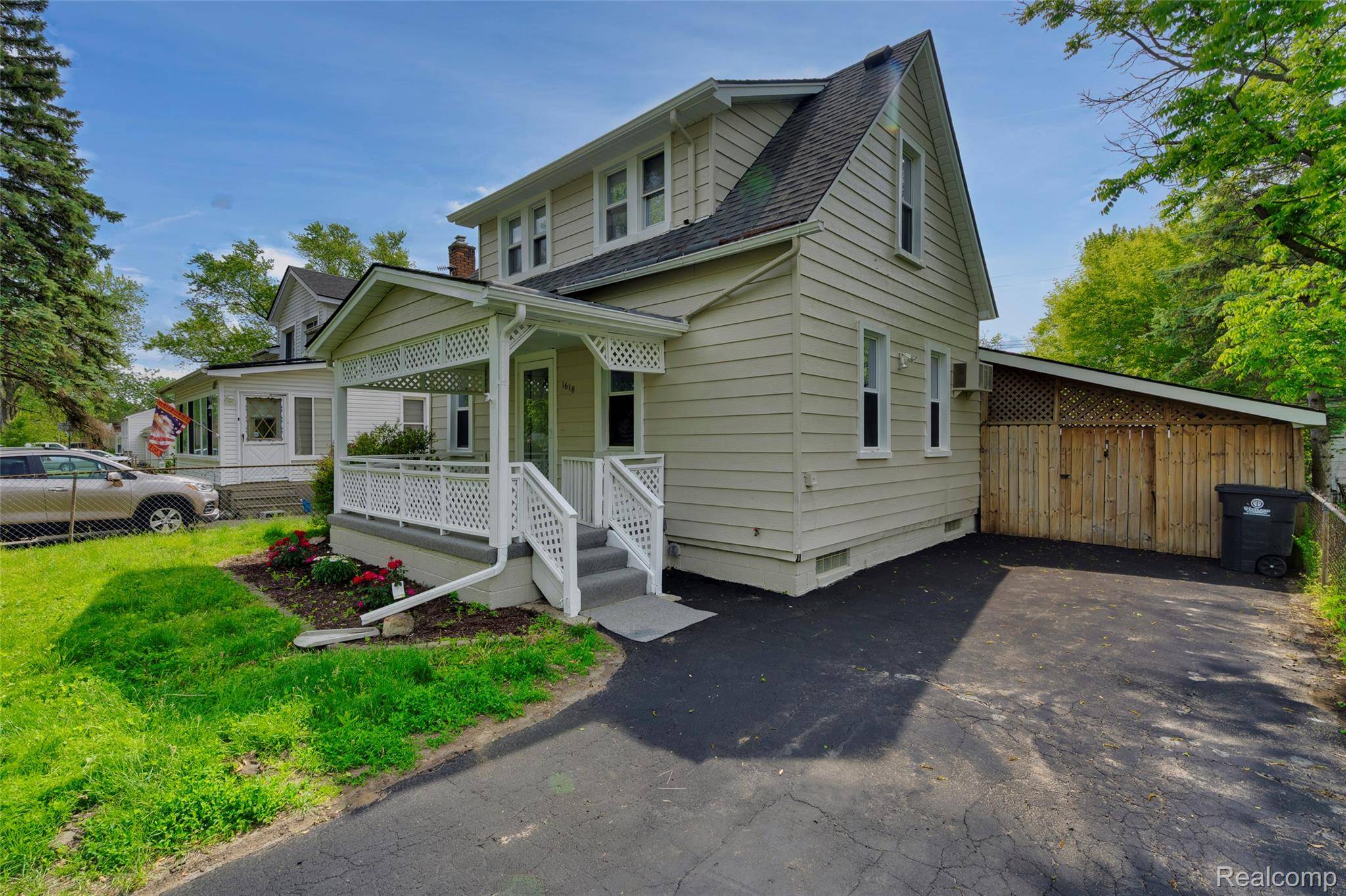 Westland, MI 48186,1618 ELIAS ST