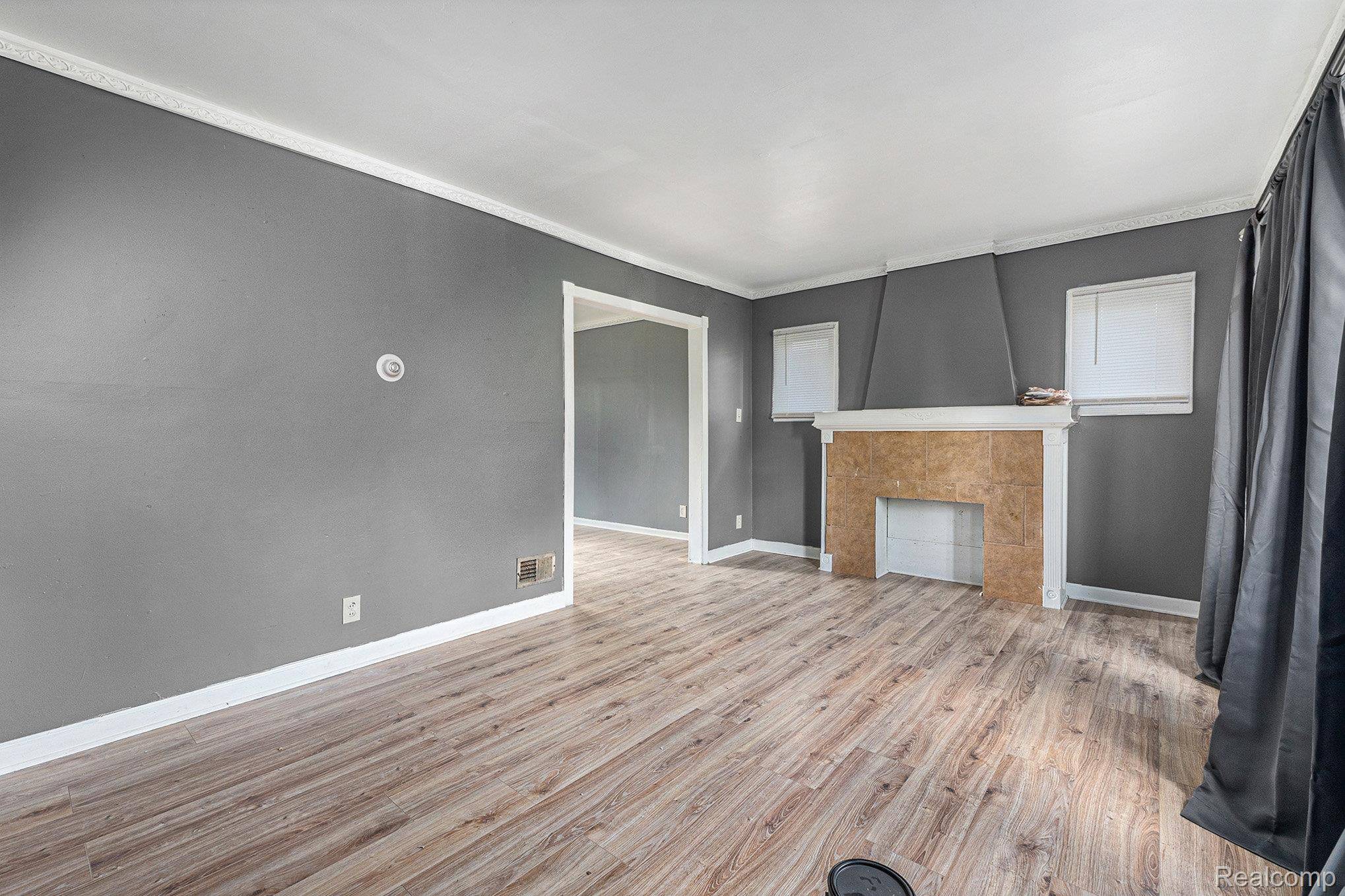 Detroit, MI 48227,15817 Cheyenne ST