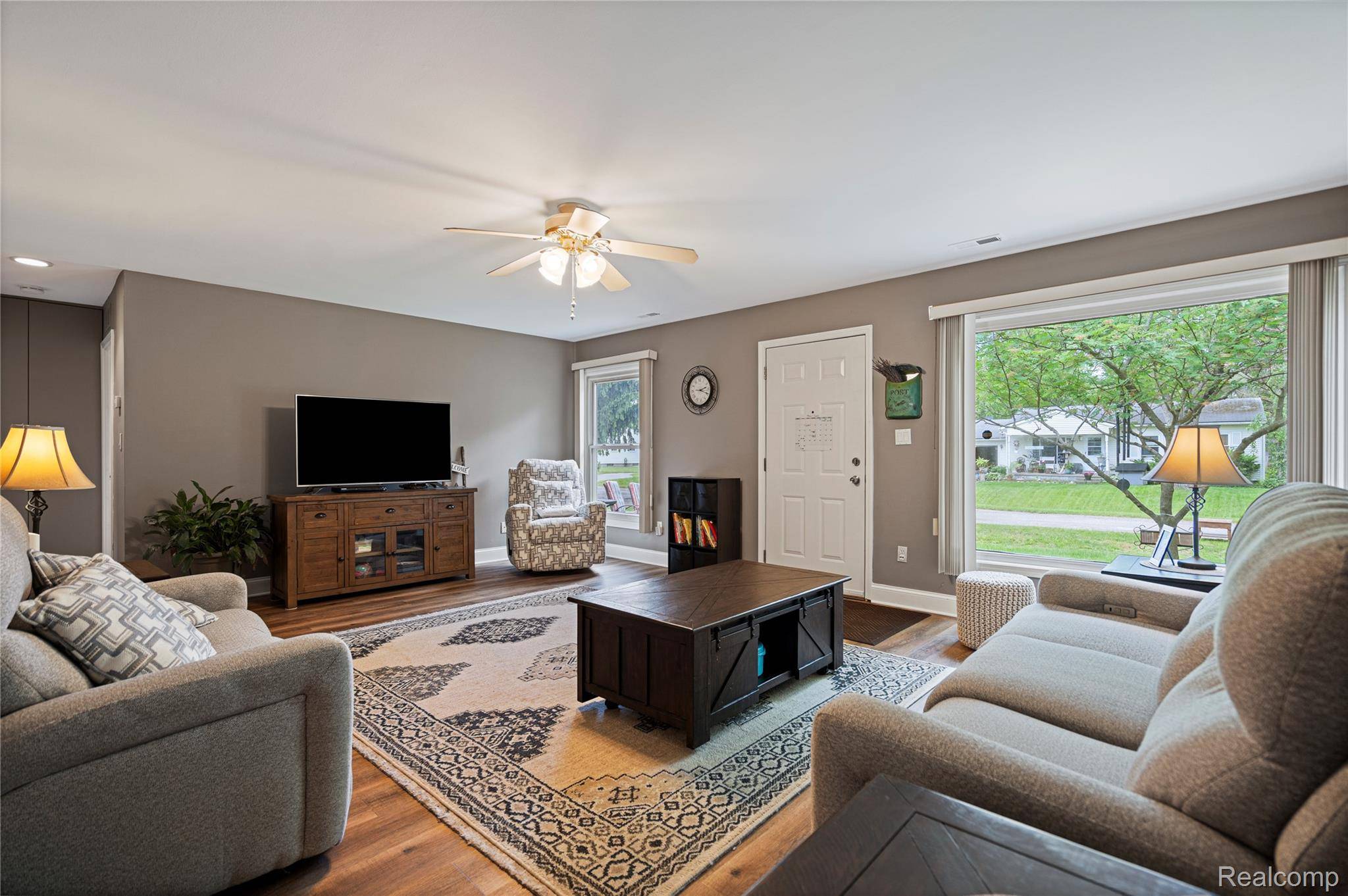 Lake Orion, MI 48359,3886 Queensbury RD