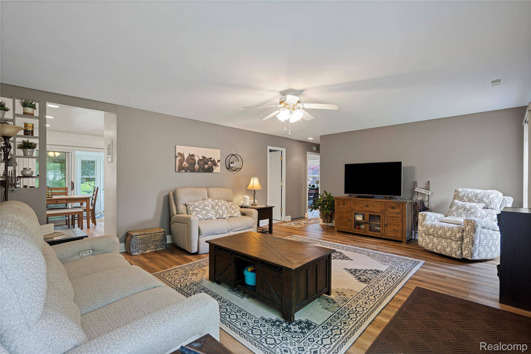 Lake Orion, MI 48359,3886 Queensbury RD