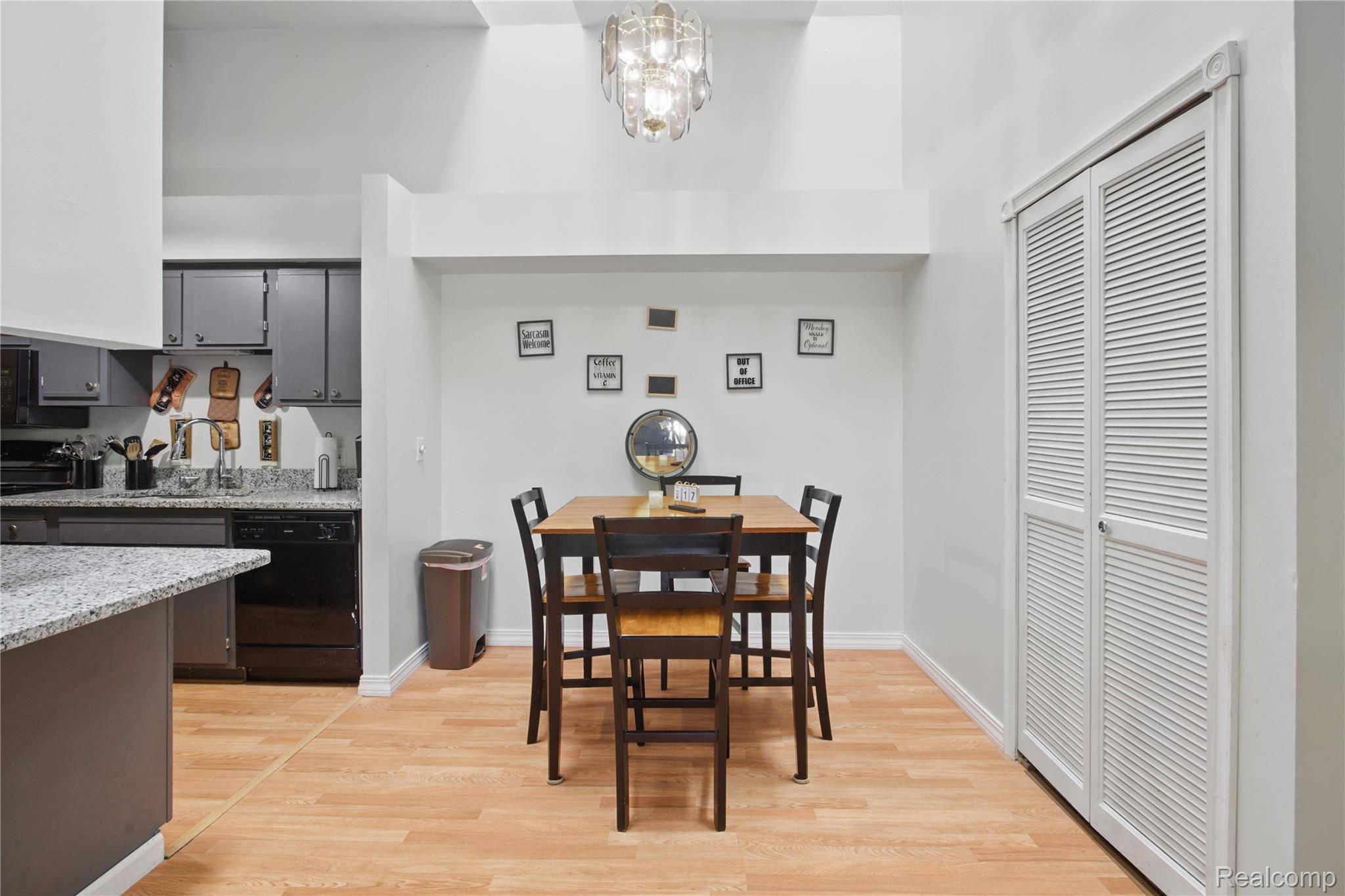 Westland, MI 48185,1332 Shoemaker DR #1332