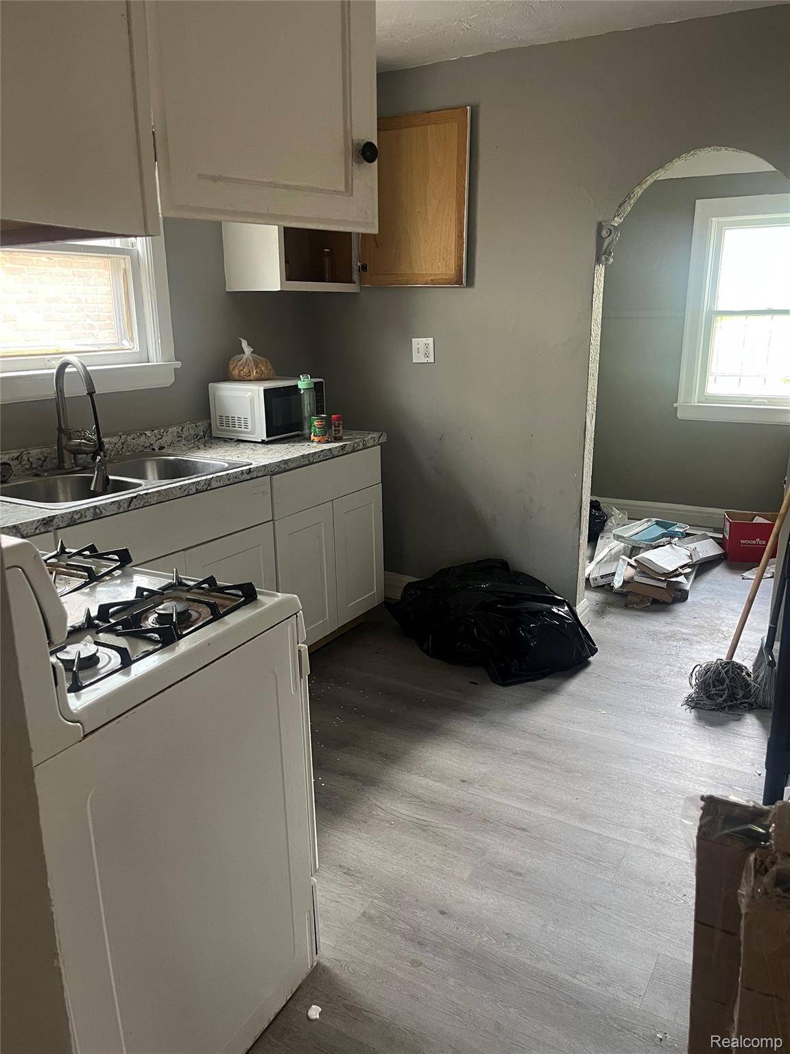 Detroit, MI 48227,14898 Appoline ST