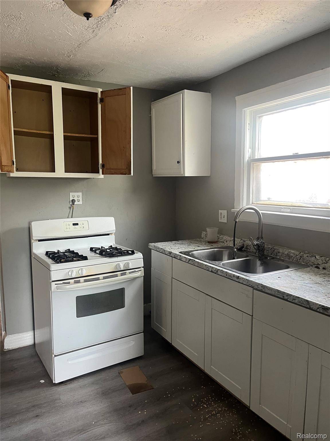 Detroit, MI 48227,14898 Appoline ST