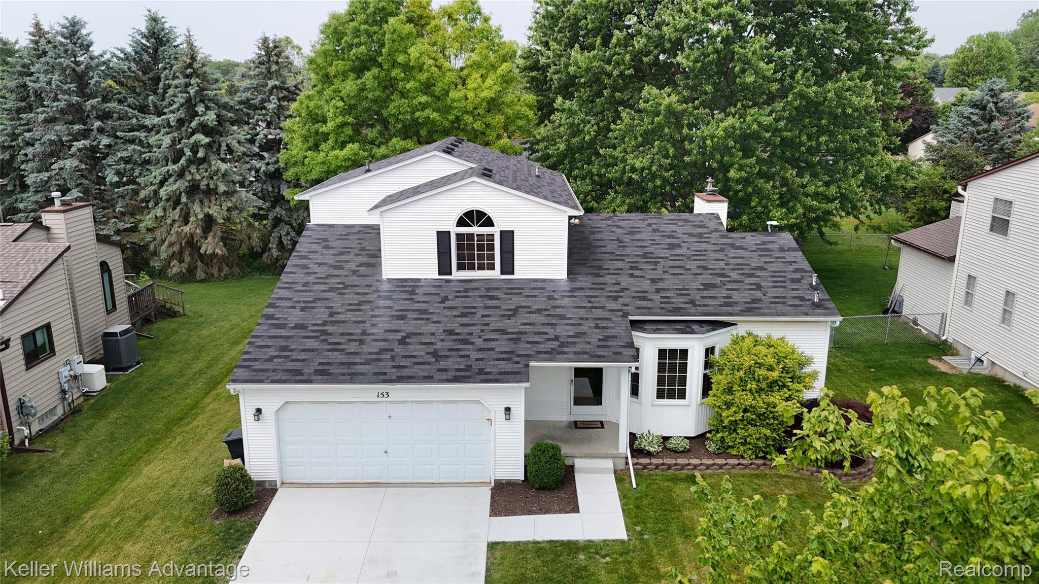 South Lyon, MI 48178,153 Eagle Crest DR