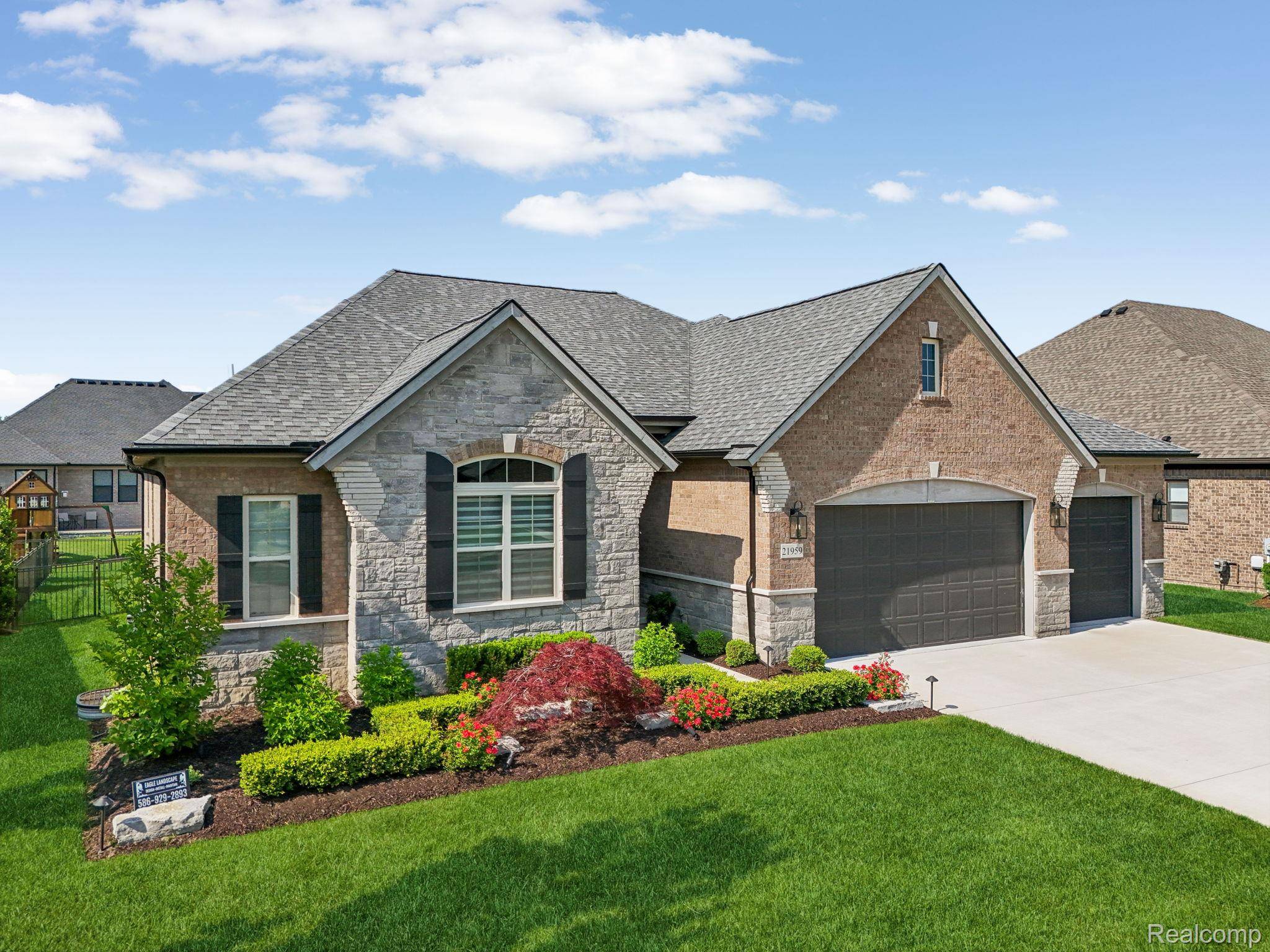 Clinton Township, MI 48044,21959 Majestic DR E