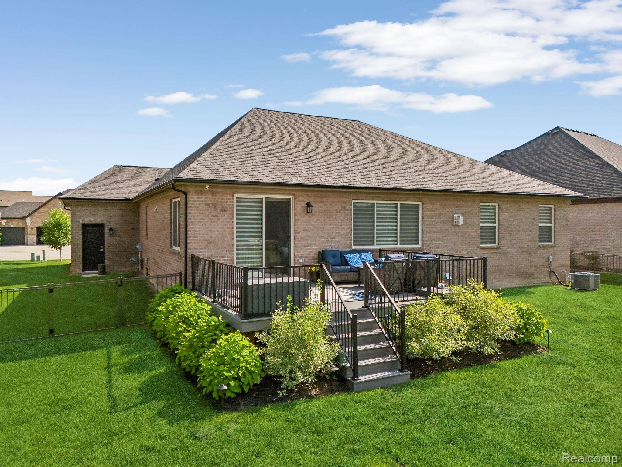 Clinton Township, MI 48044,21959 Majestic DR E