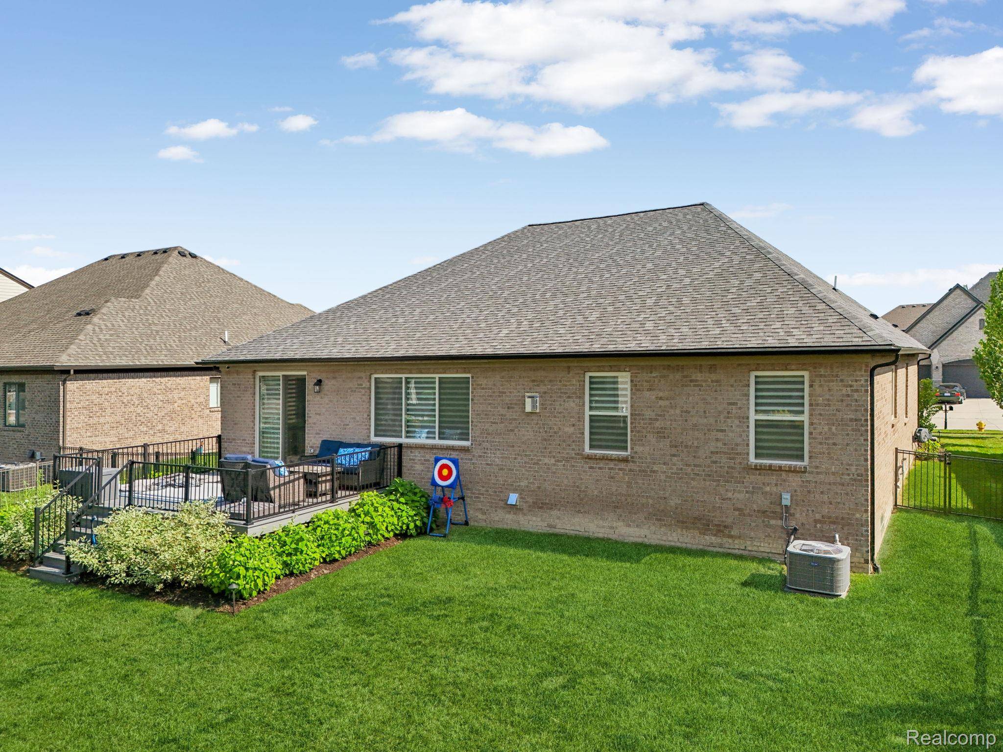 Clinton Township, MI 48044,21959 Majestic DR E