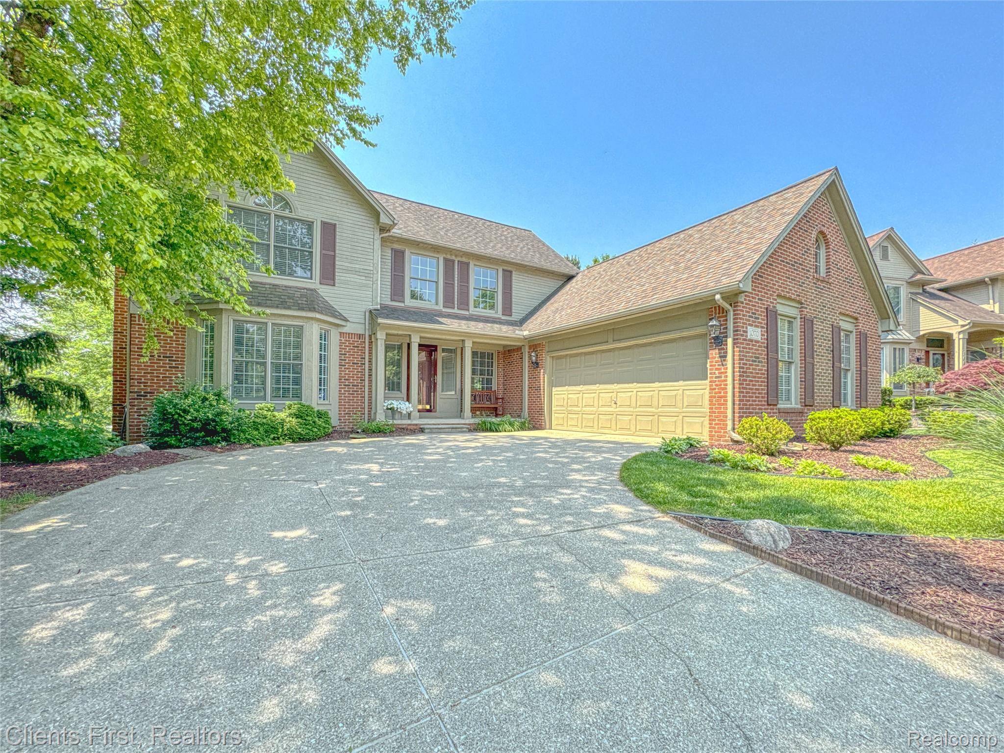 Rochester, MI 48307,1070 Pointe Place CT