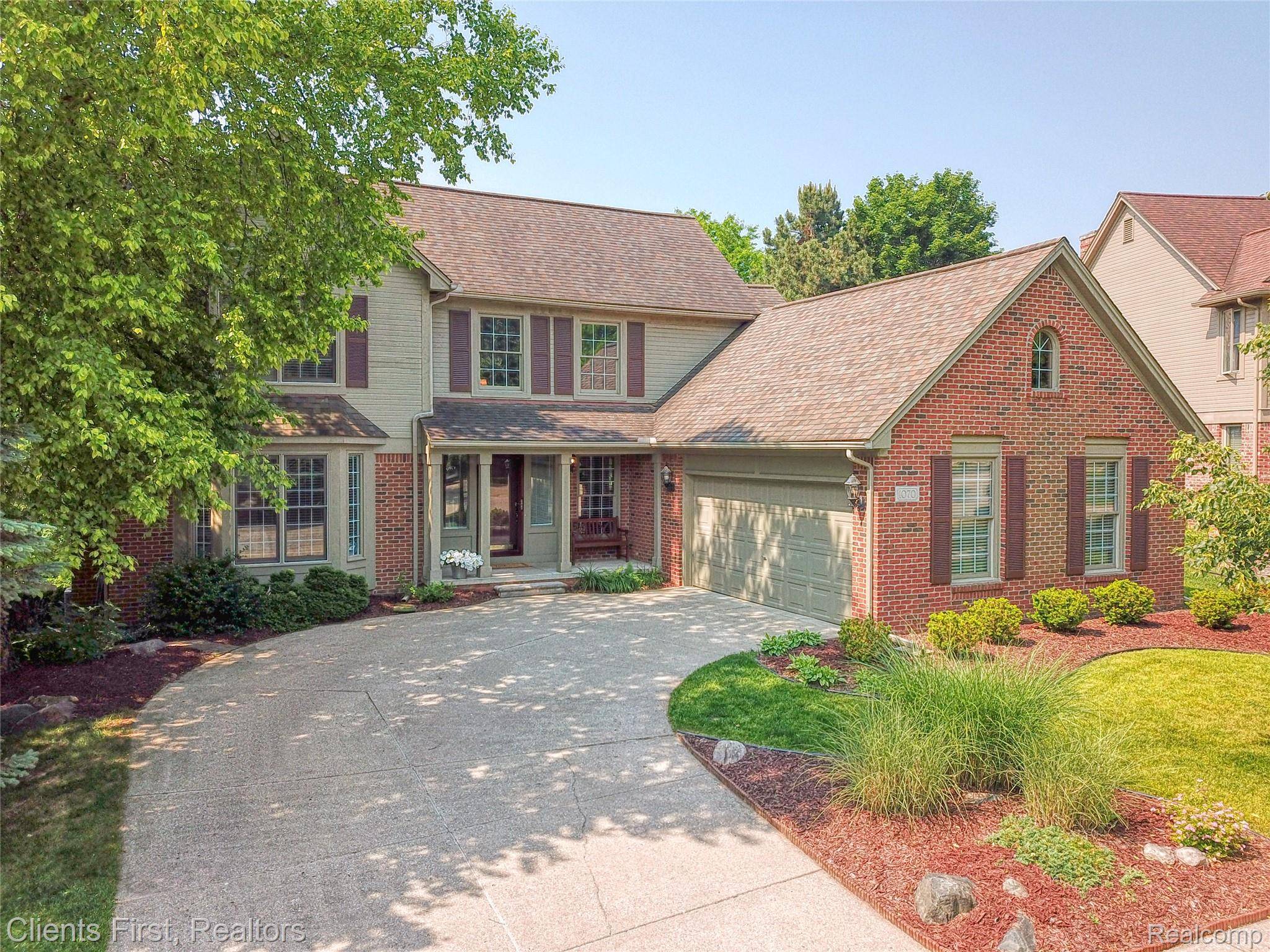 Rochester, MI 48307,1070 Pointe Place CT