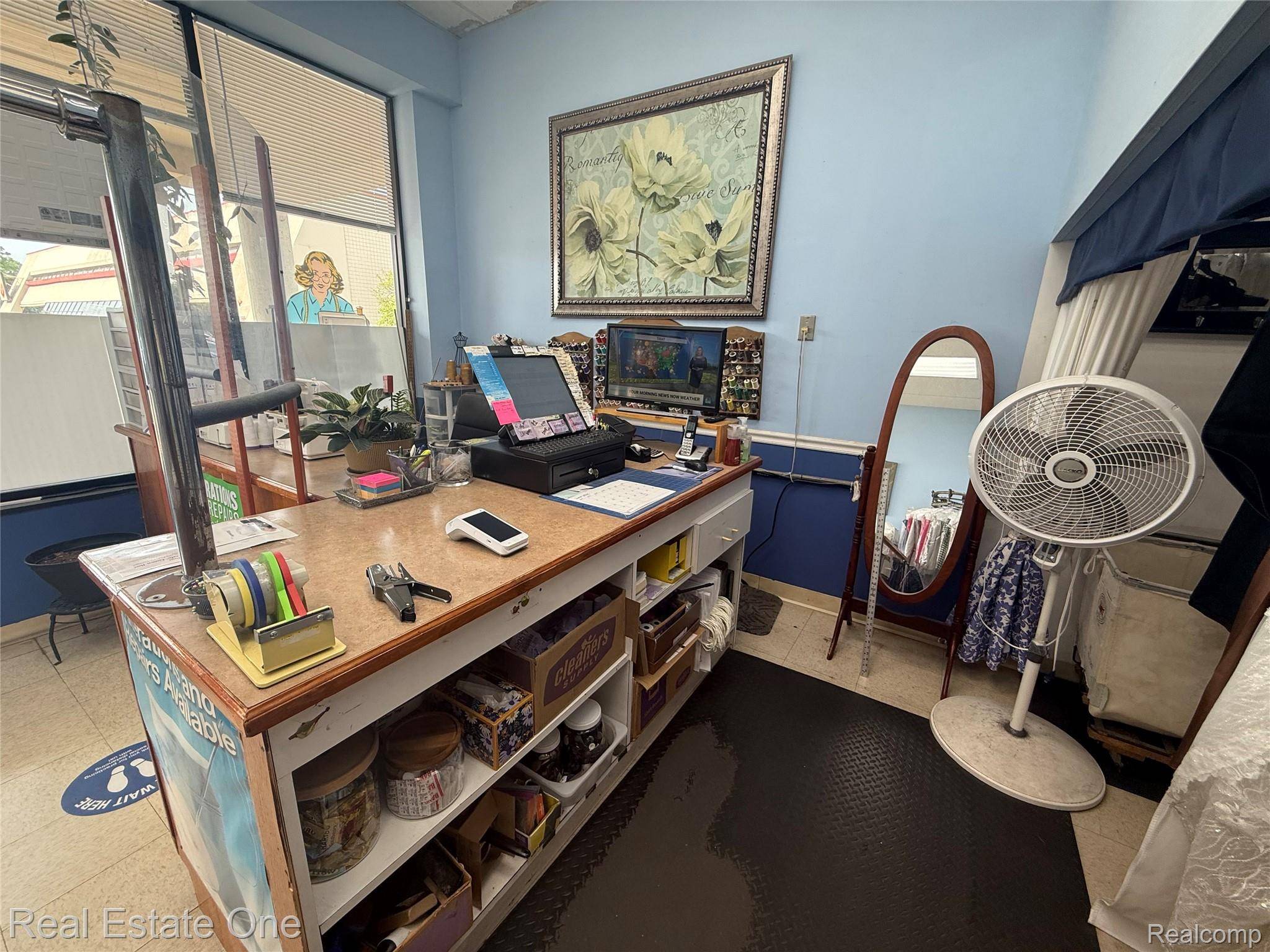 Rochester Hills, MI 48307,829 E Auburn Road