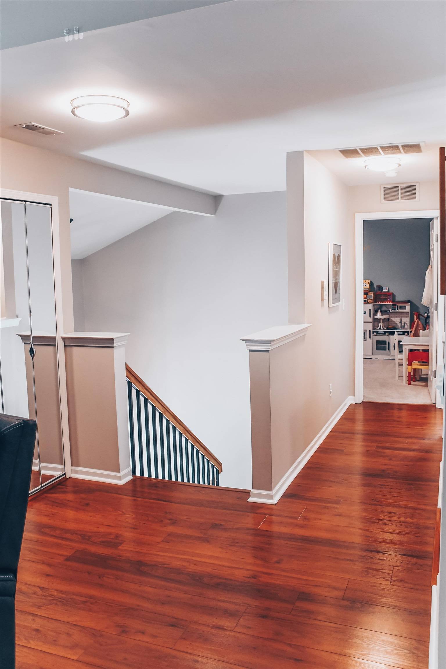 Macomb, MI 48044,16256 Grandview DR