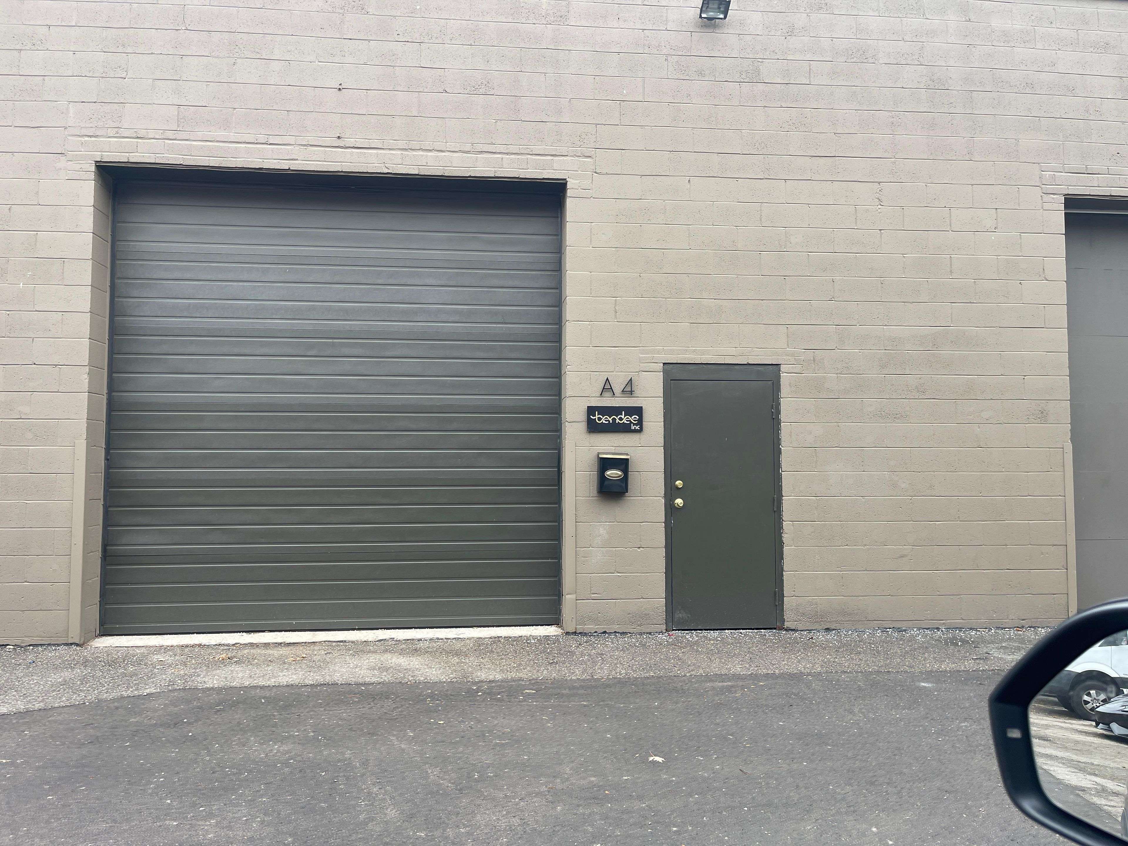 Oakville, ON L6K 2H2,345 Wyecroft RD #4A