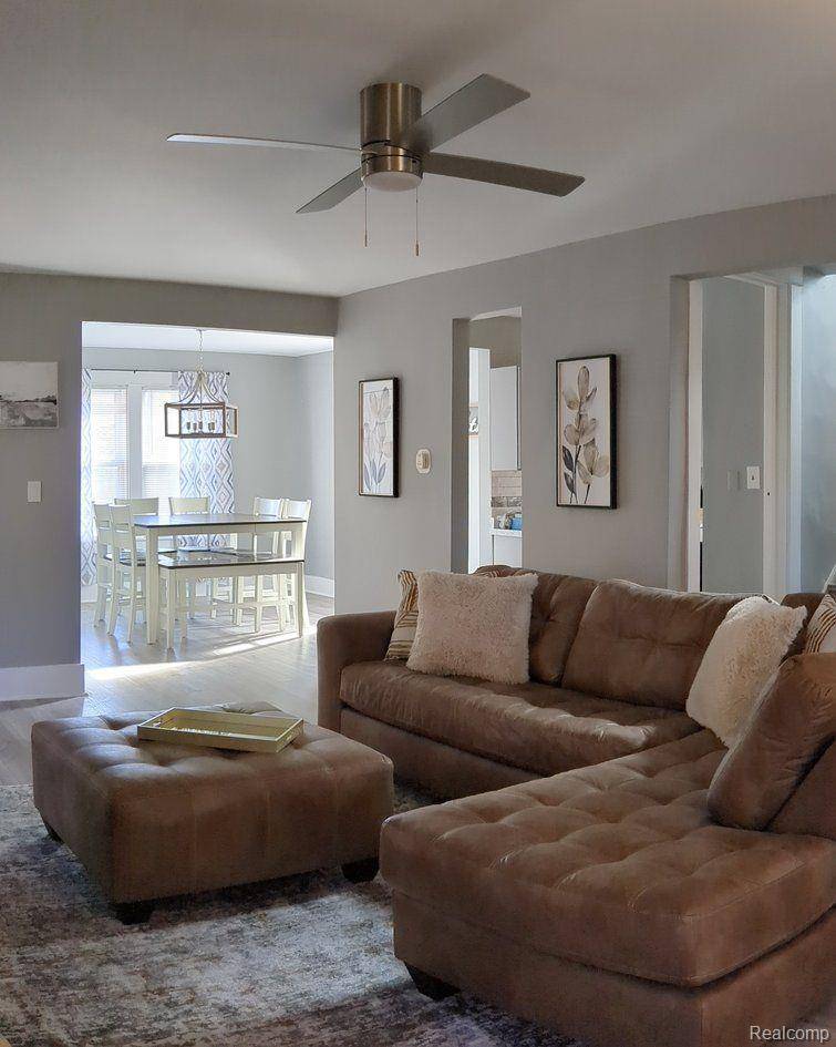 Detroit, MI 48219,16614 SUNDERLAND RD