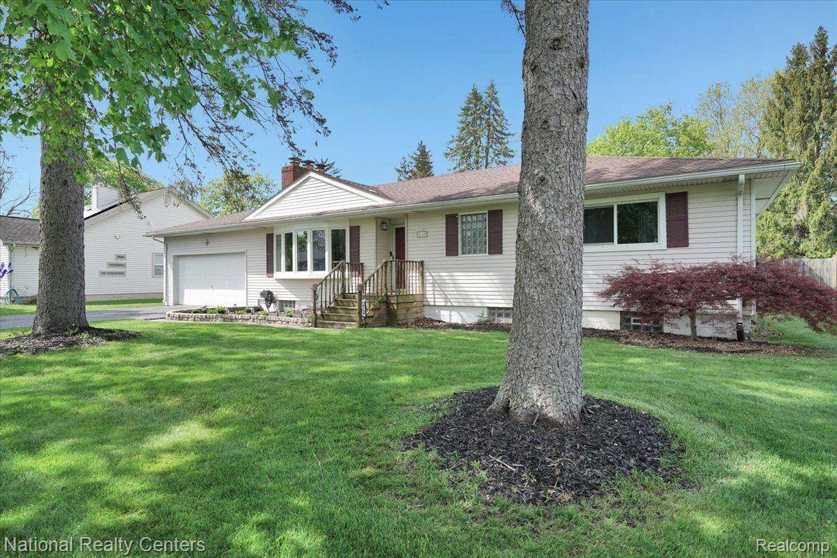 Waterford, MI 48329,6128 NORTHRUP DR