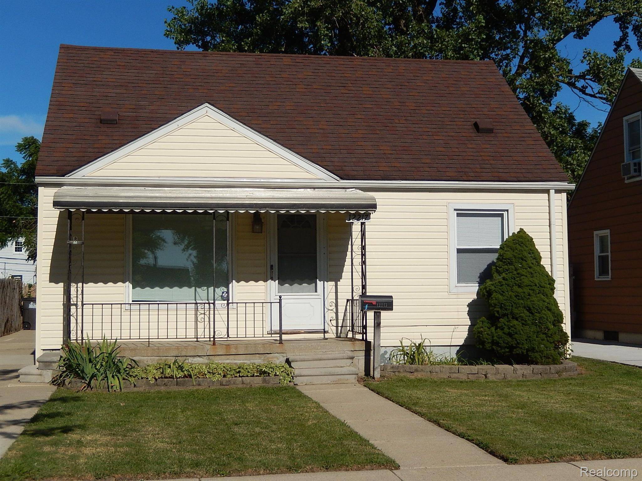 Taylor, MI 48180,12217 CORNELL ST