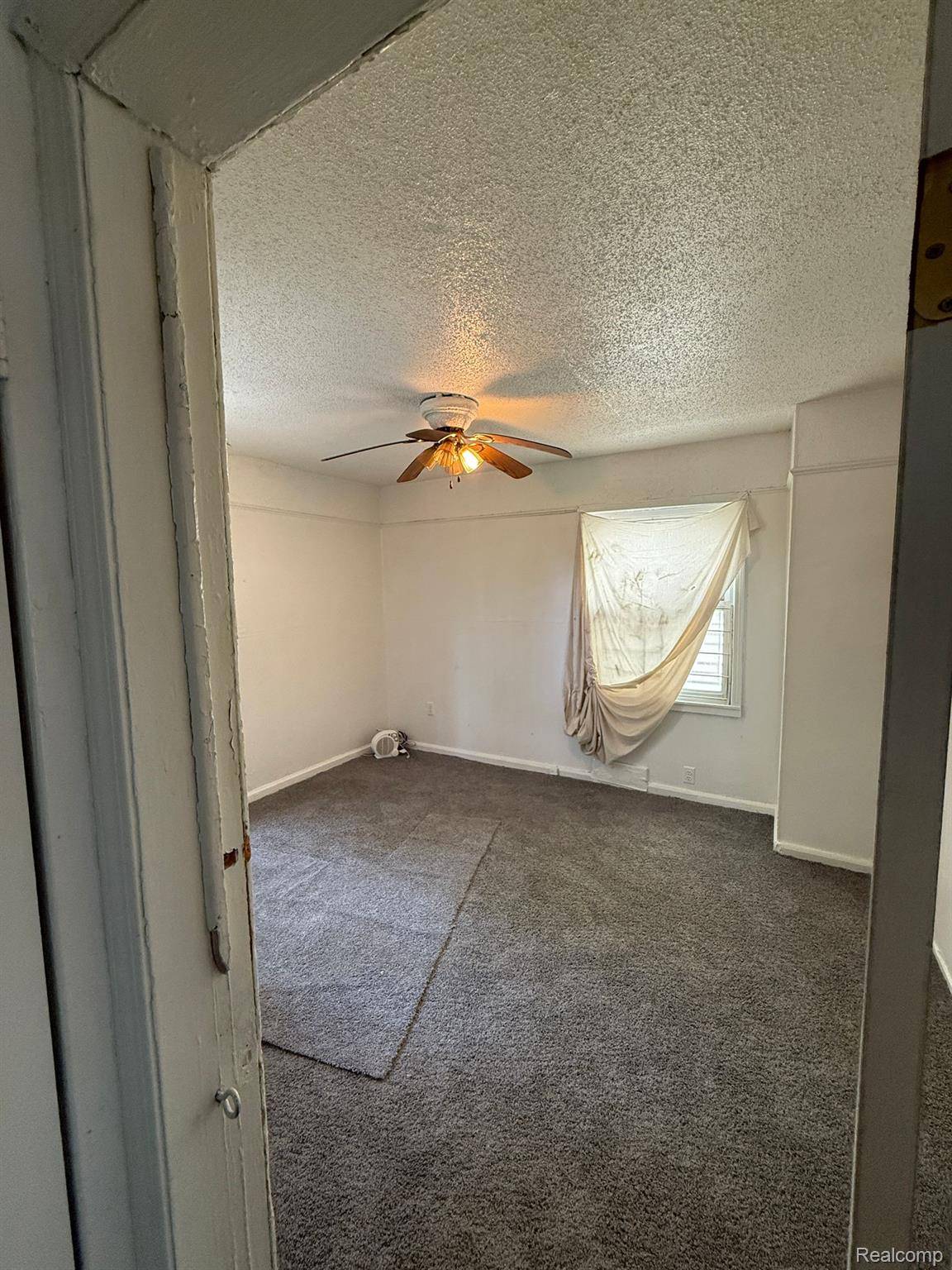 Detroit, MI 48212,17469 Goddard ST