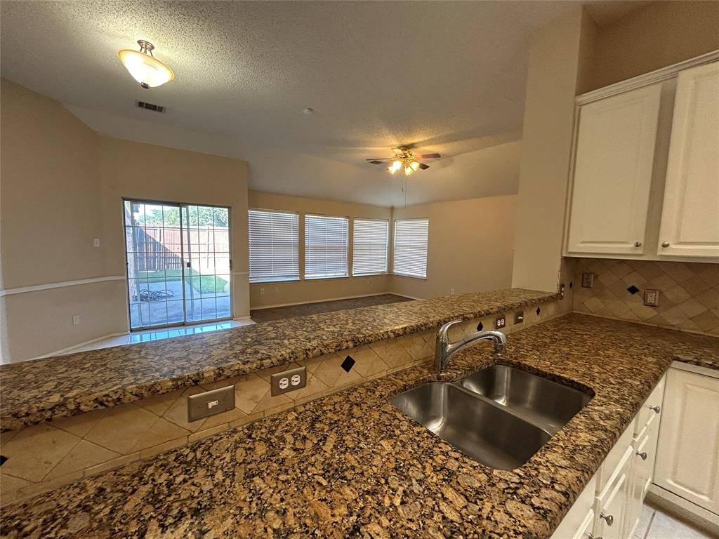 Plano, TX 75025,3805 Pine Valley Drive