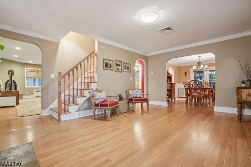 Berkeley Heights Twp., NJ 07922,132 Fairview Ave