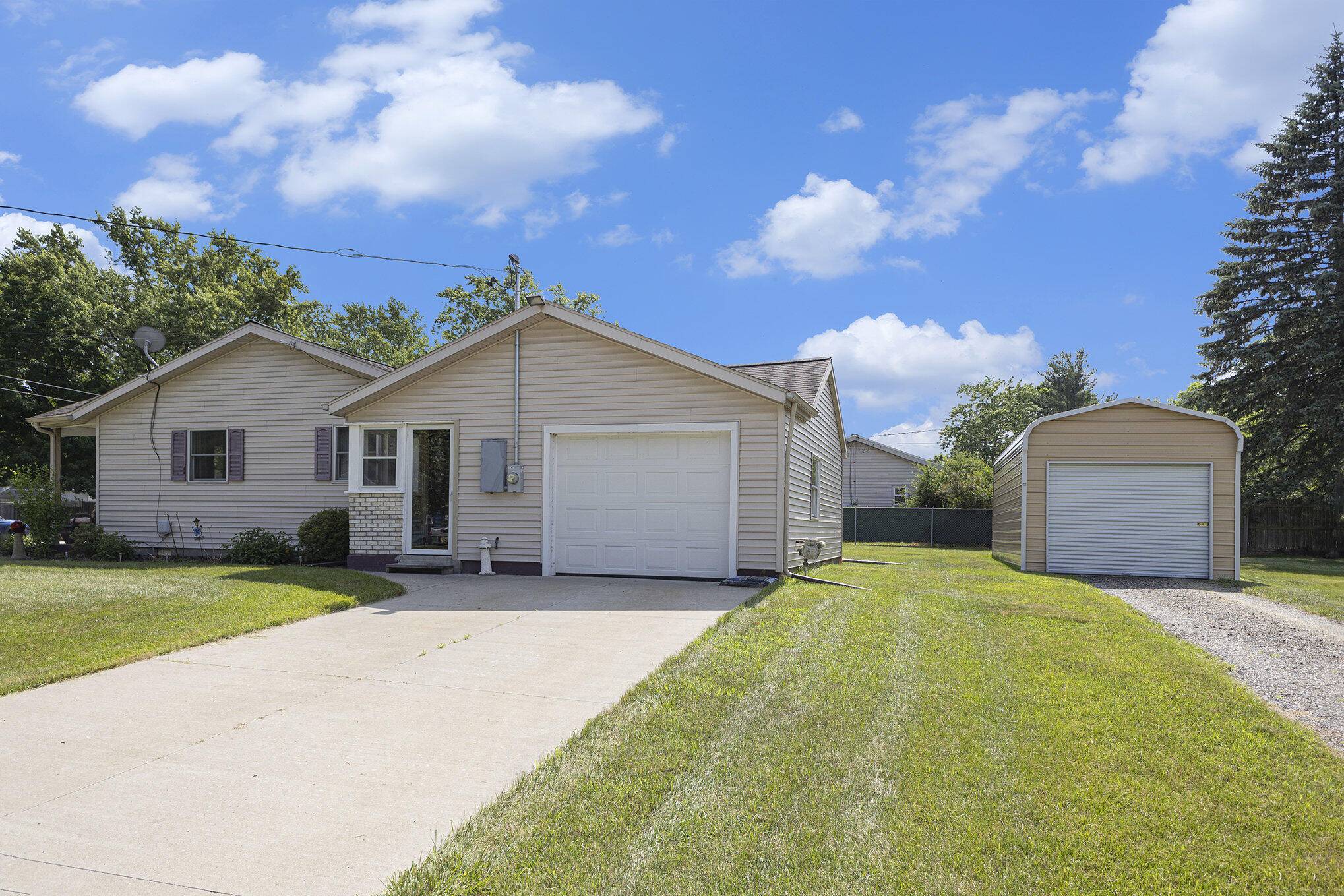 Jackson, MI 49201,5468 Wellesley DR