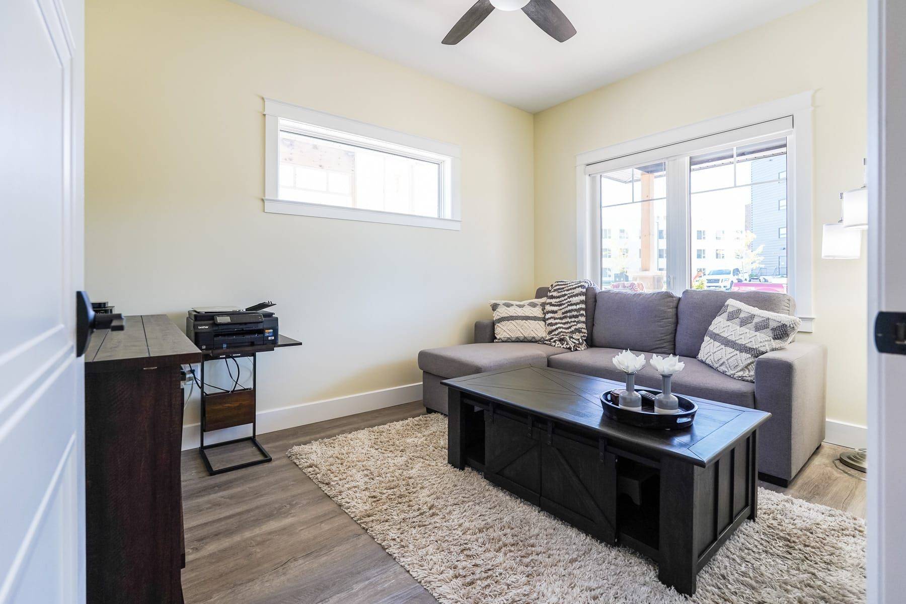 Owen Sound, ON N4K 5R9,1336 15th AVE E